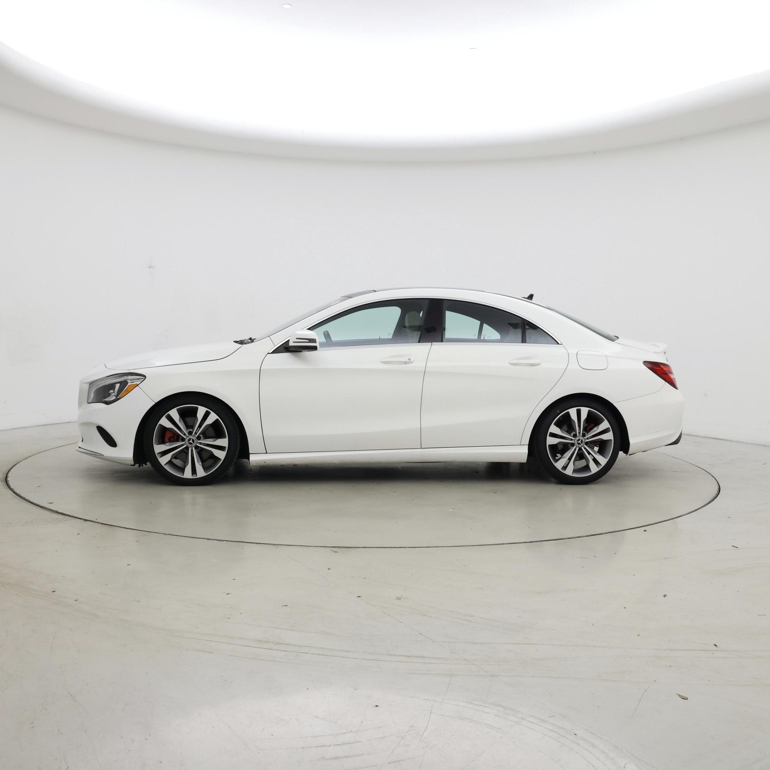 Thumbnail: 2019 Mercedes-Benz CLA - 3
