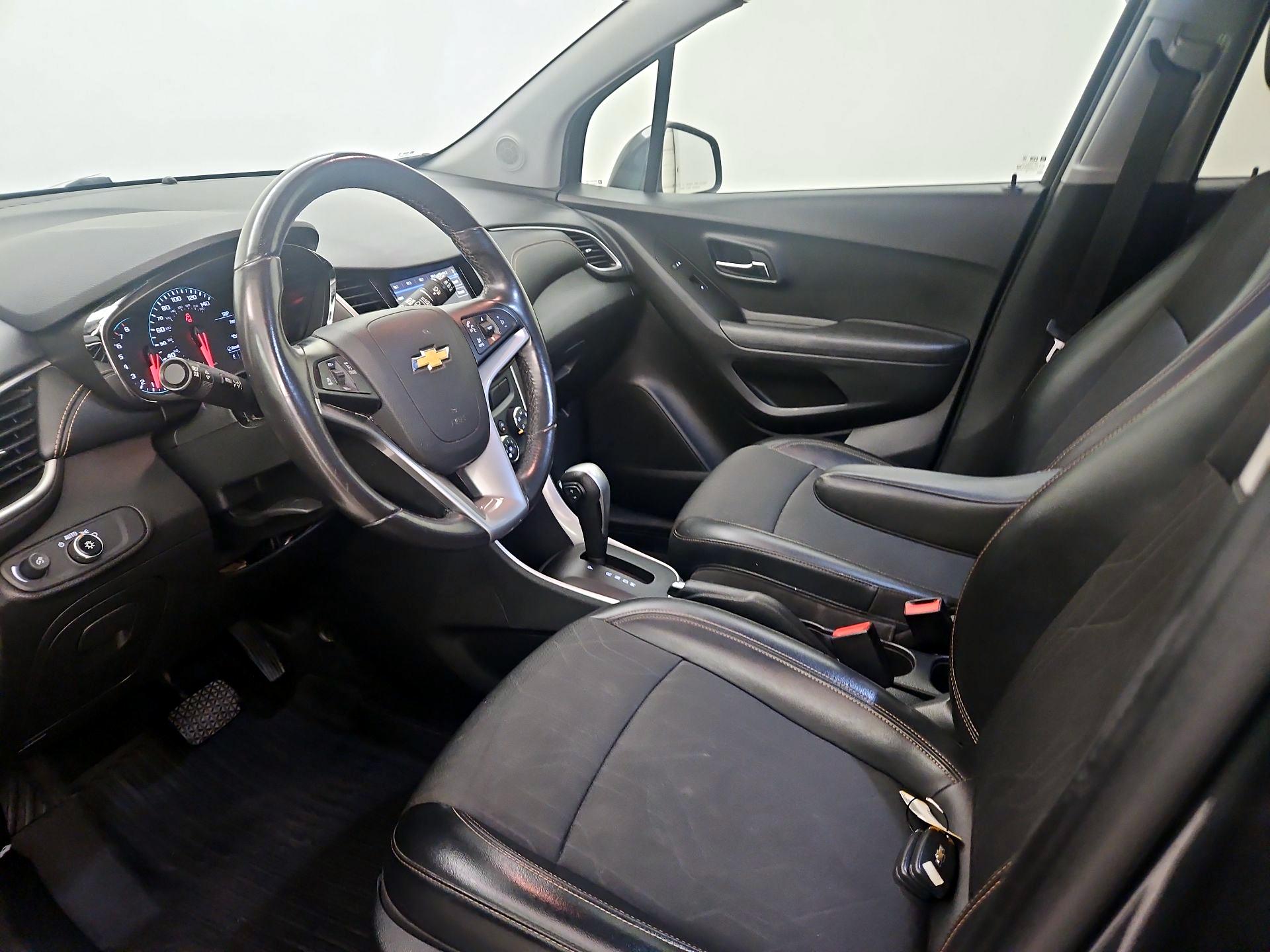 Thumbnail: 2018 Chevrolet Trax - 11