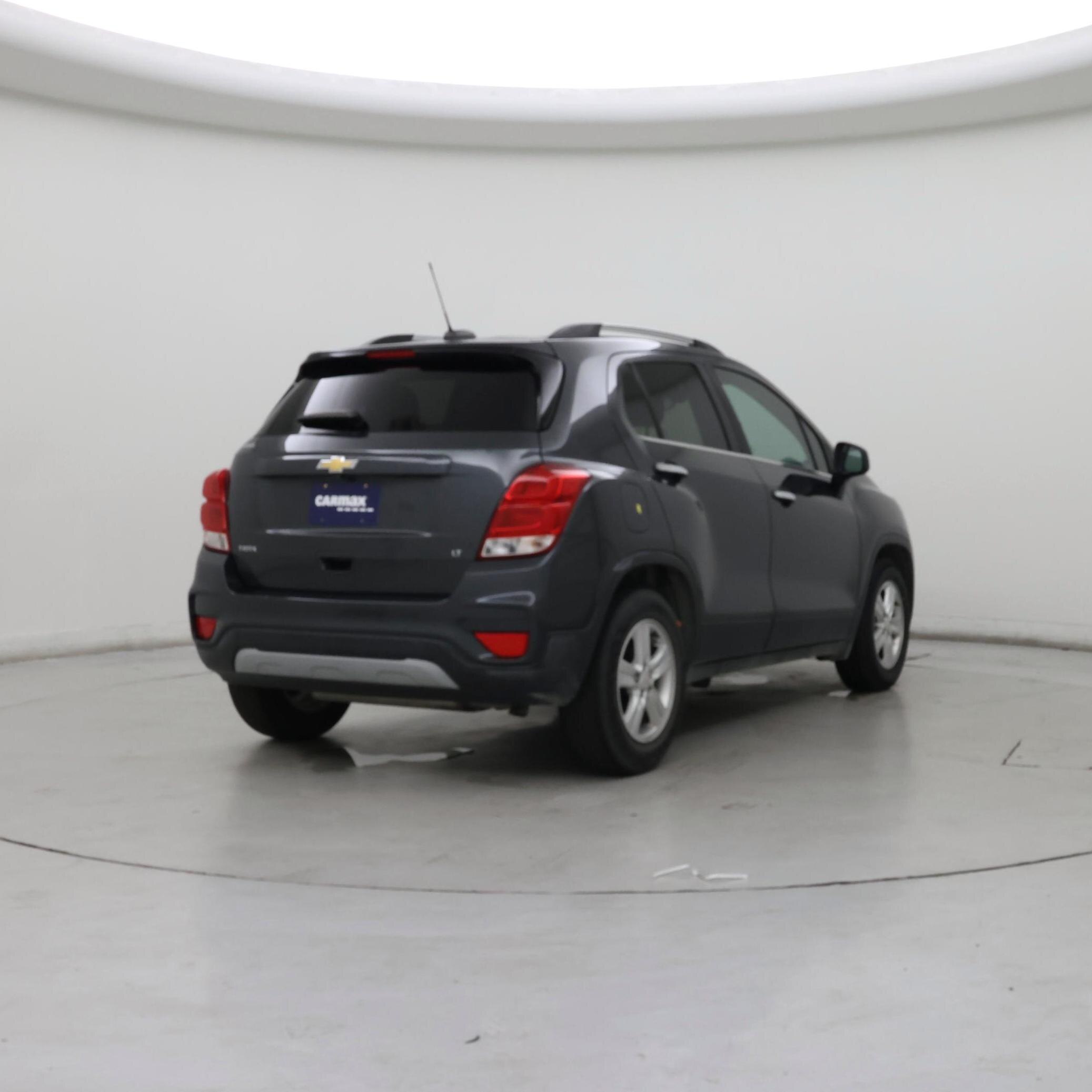 Thumbnail: 2018 Chevrolet Trax - 8
