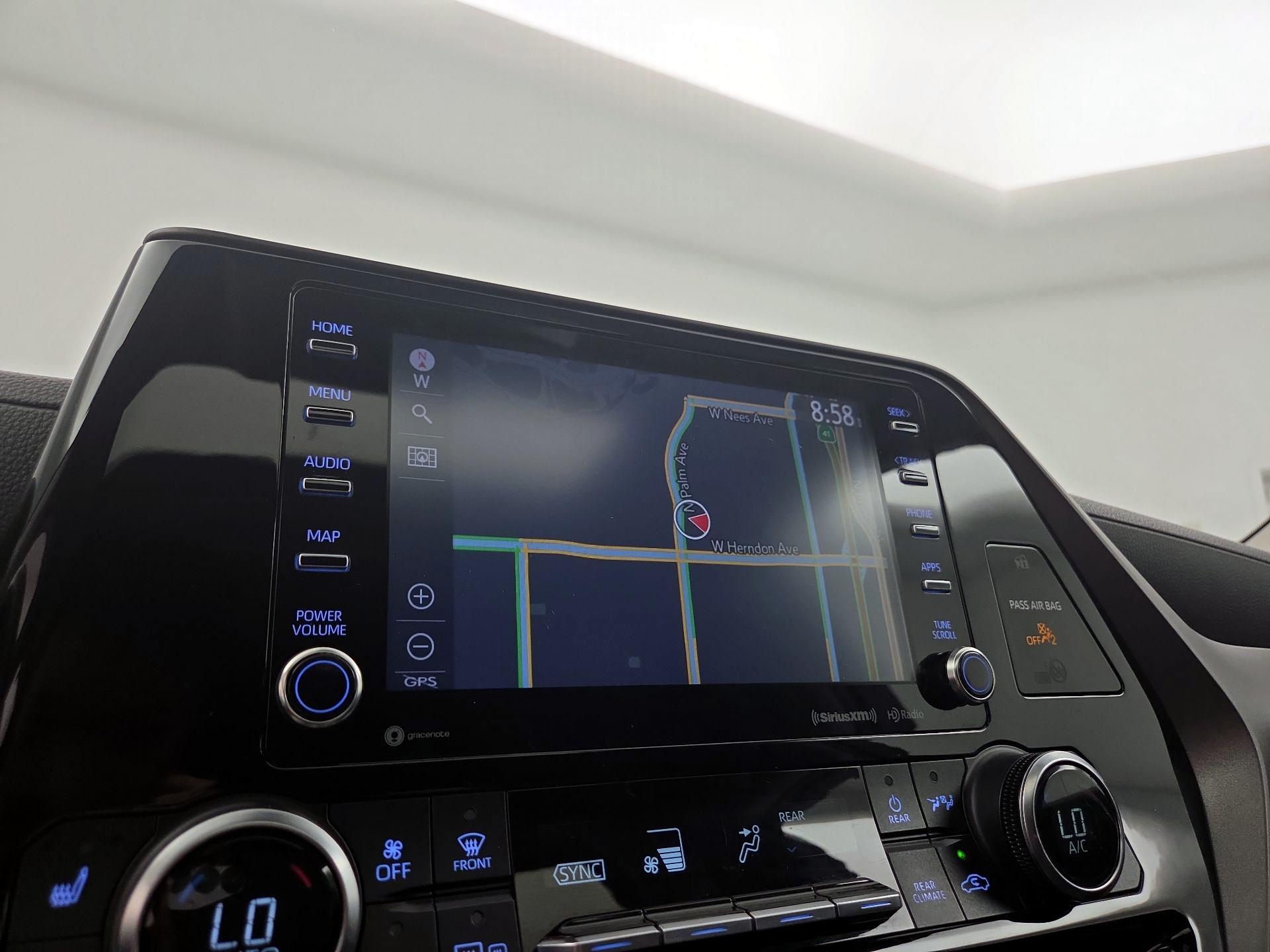 Thumbnail: 2020 Toyota Highlander - 14