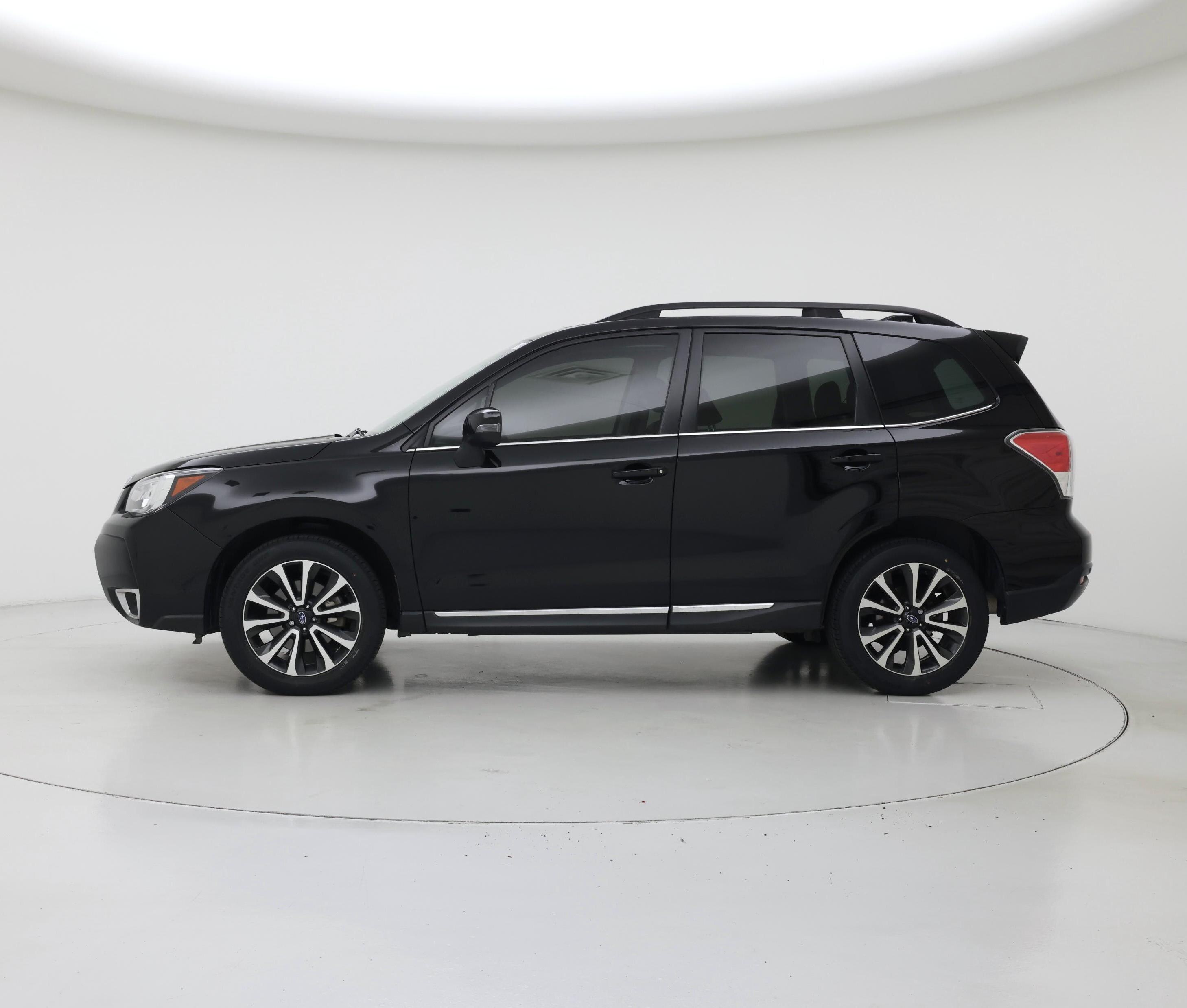 Thumbnail: 2018 Subaru Forester - 3