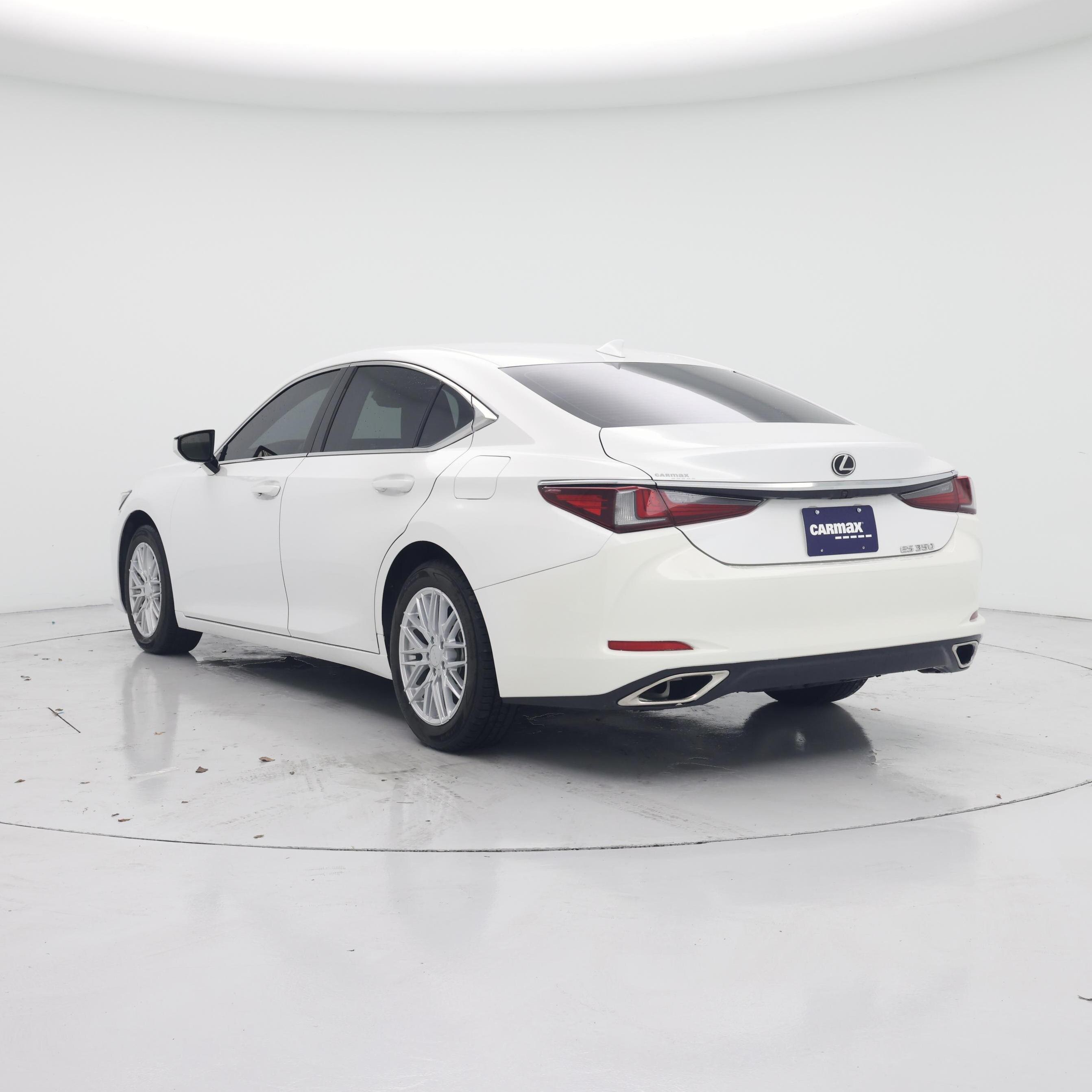 Thumbnail: 2022 Lexus ES - 2