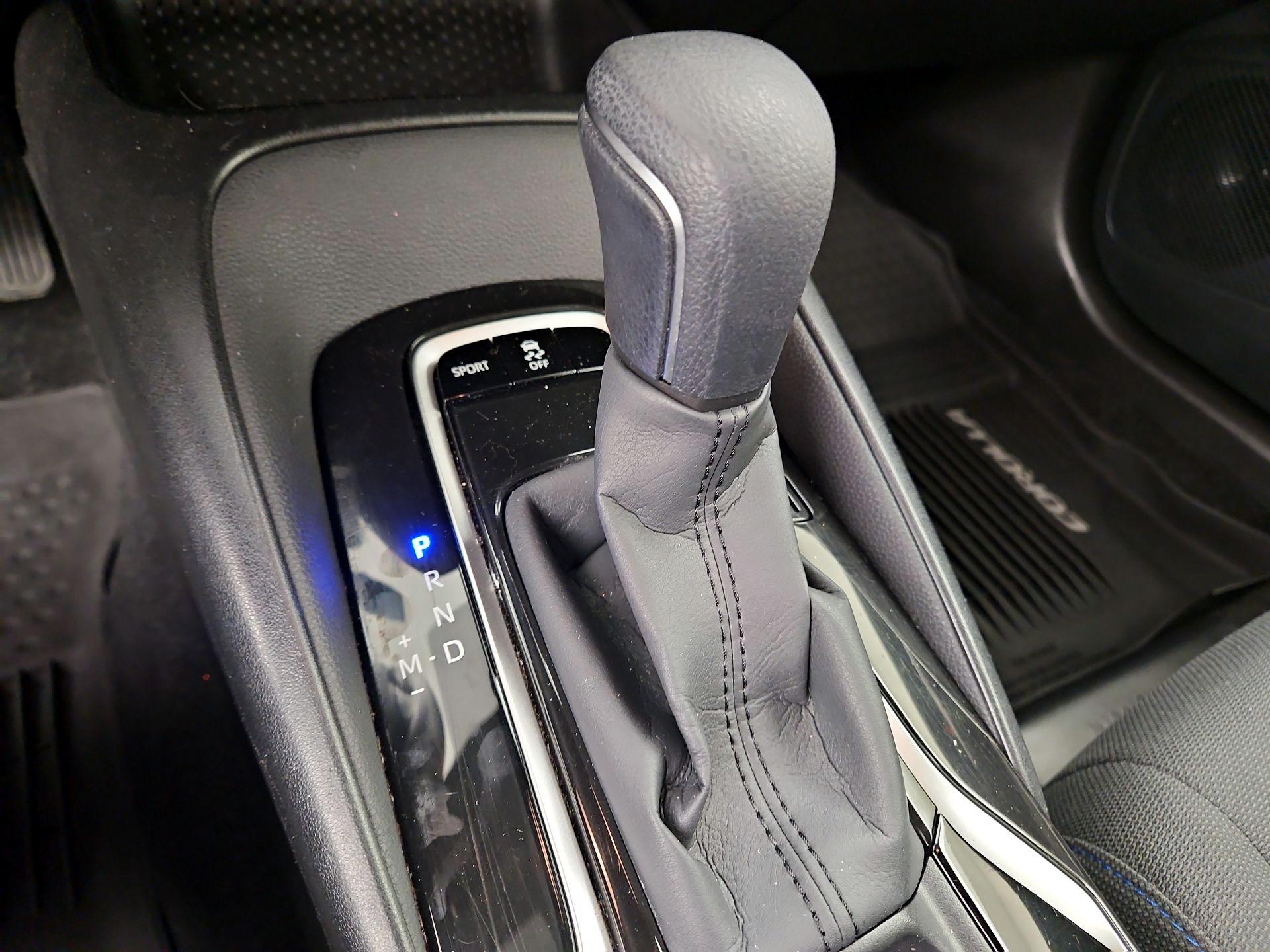 Thumbnail: 2021 Toyota Corolla - 17