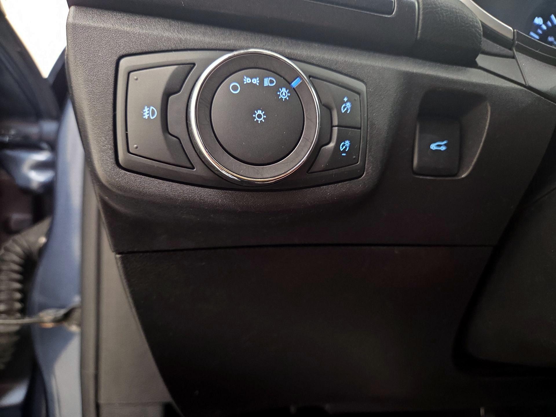Thumbnail: 2019 Ford Fusion - 13