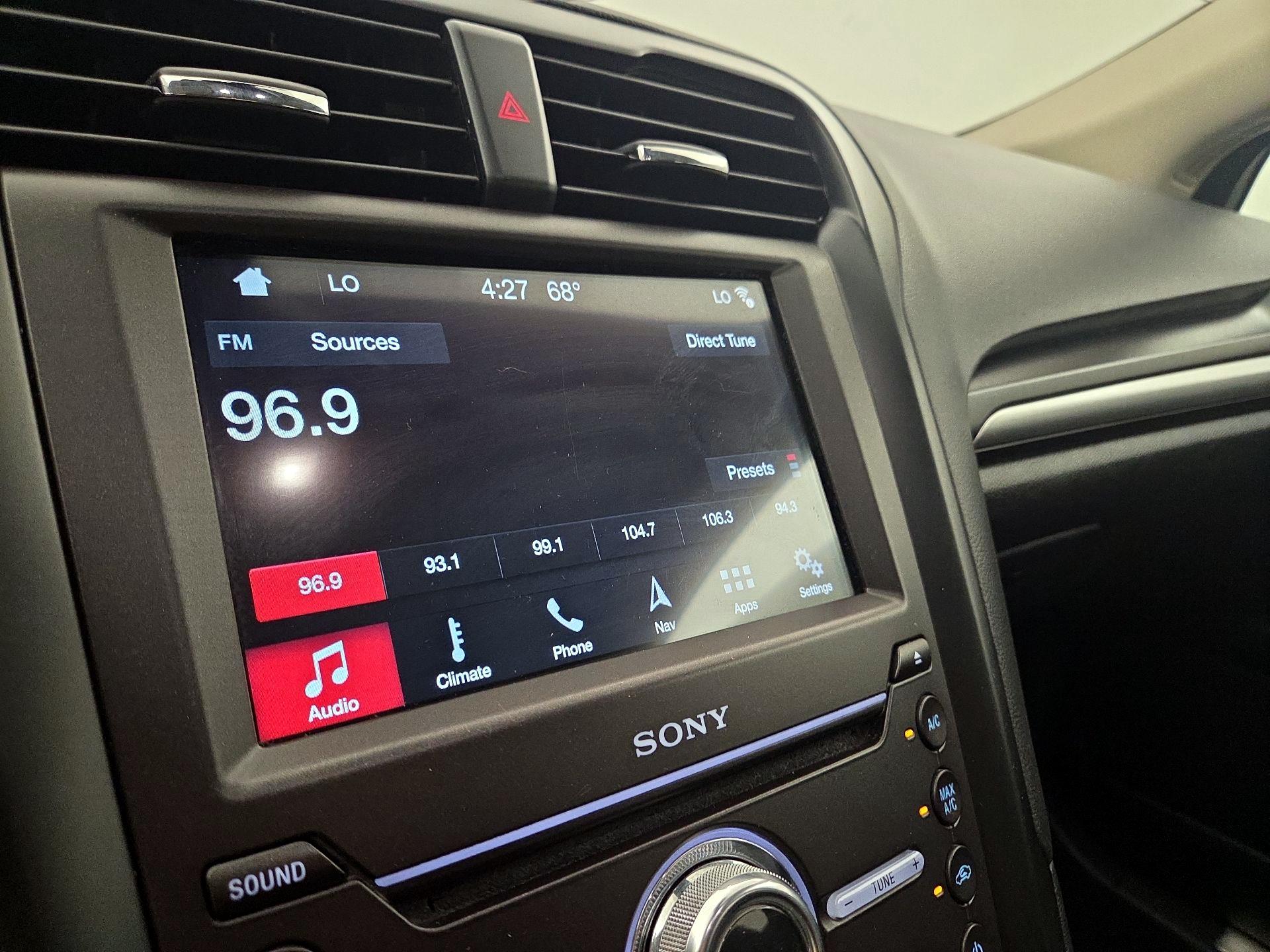 Thumbnail: 2019 Ford Fusion - 16