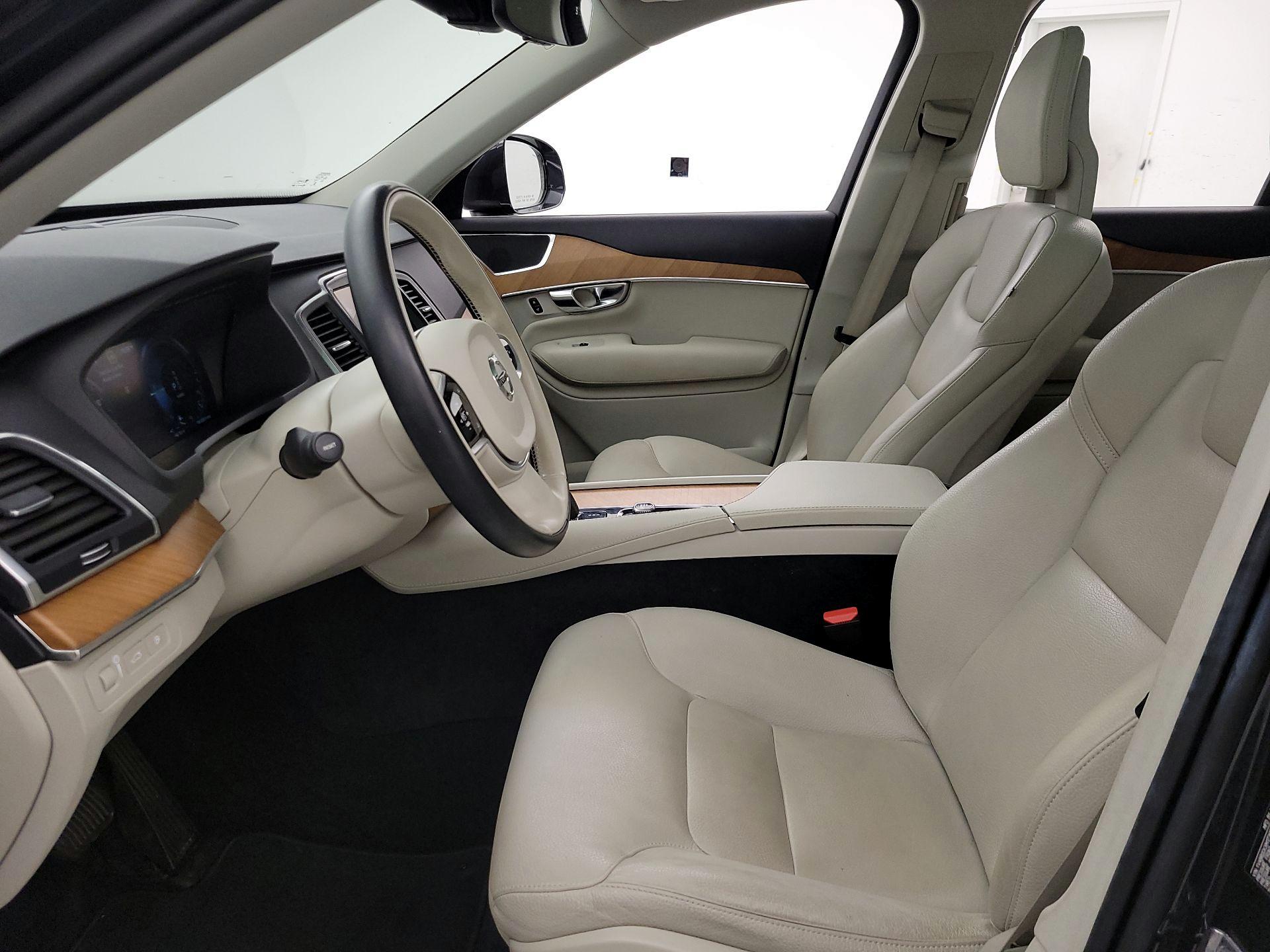 Thumbnail: 2021 Volvo XC90 - 11