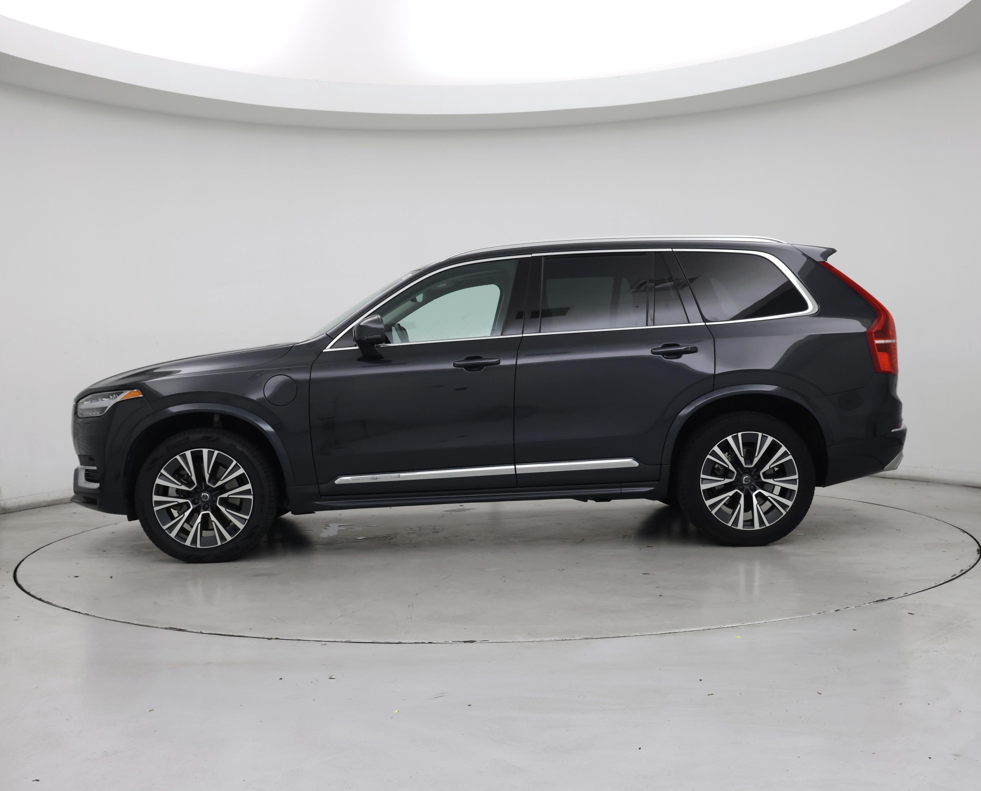 Thumbnail: 2021 Volvo XC90 - 3