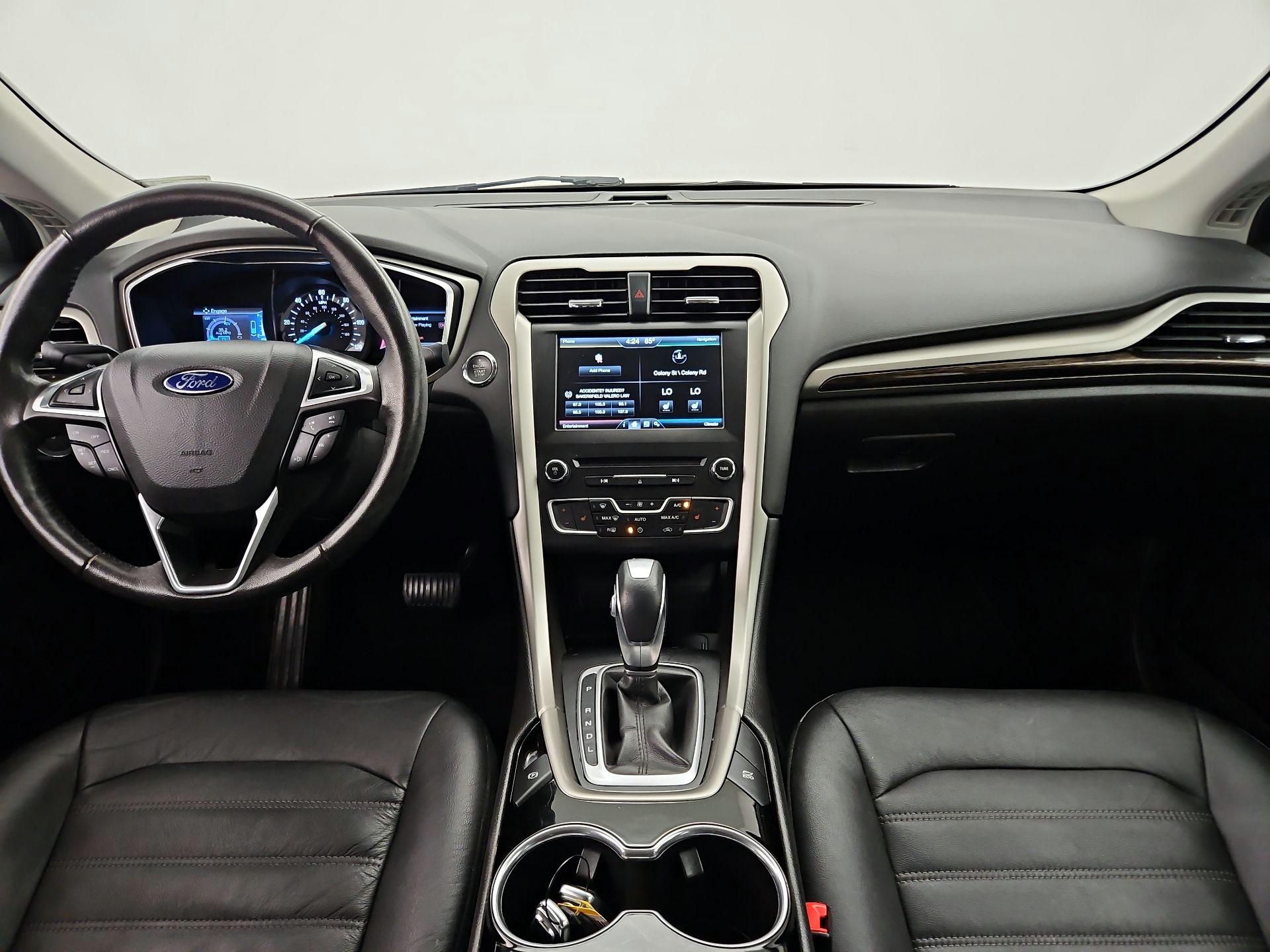 Thumbnail: 2016 Ford Fusion - 9