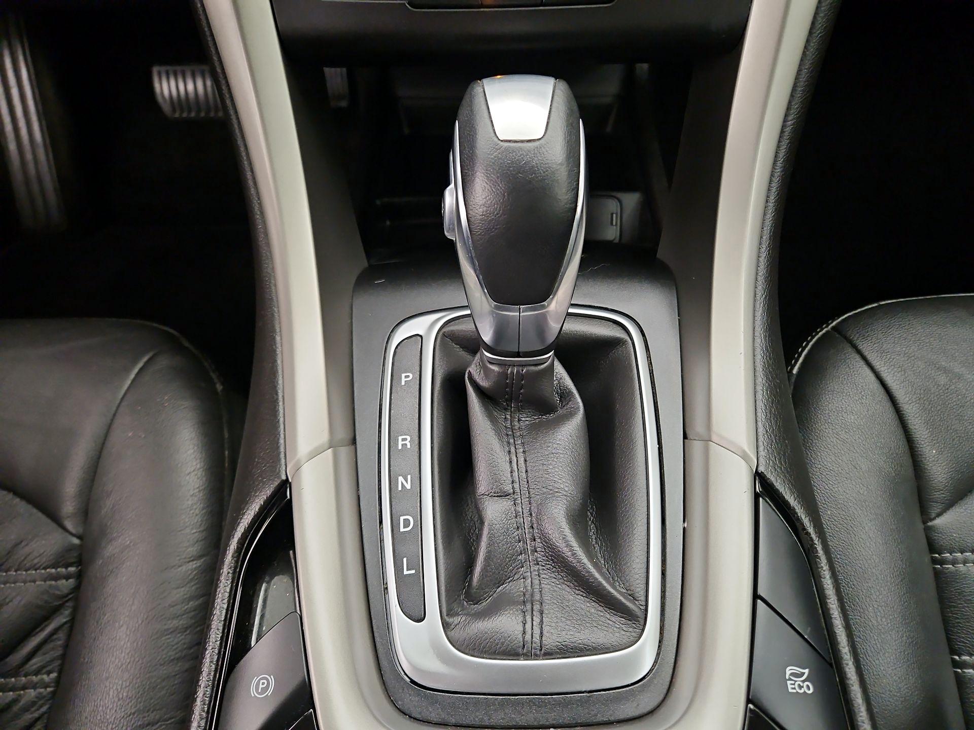Thumbnail: 2016 Ford Fusion - 15