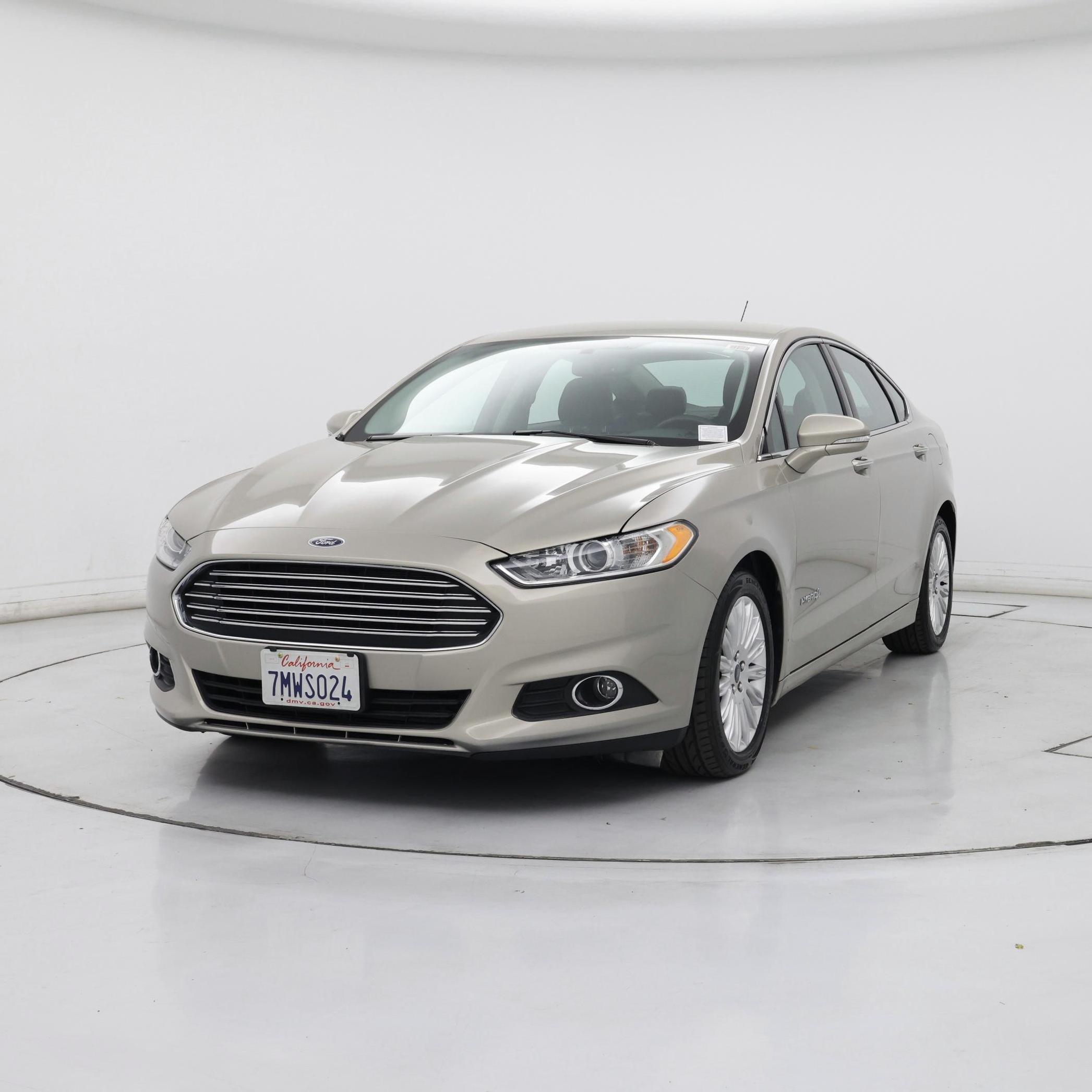 Thumbnail: 2016 Ford Fusion - 4