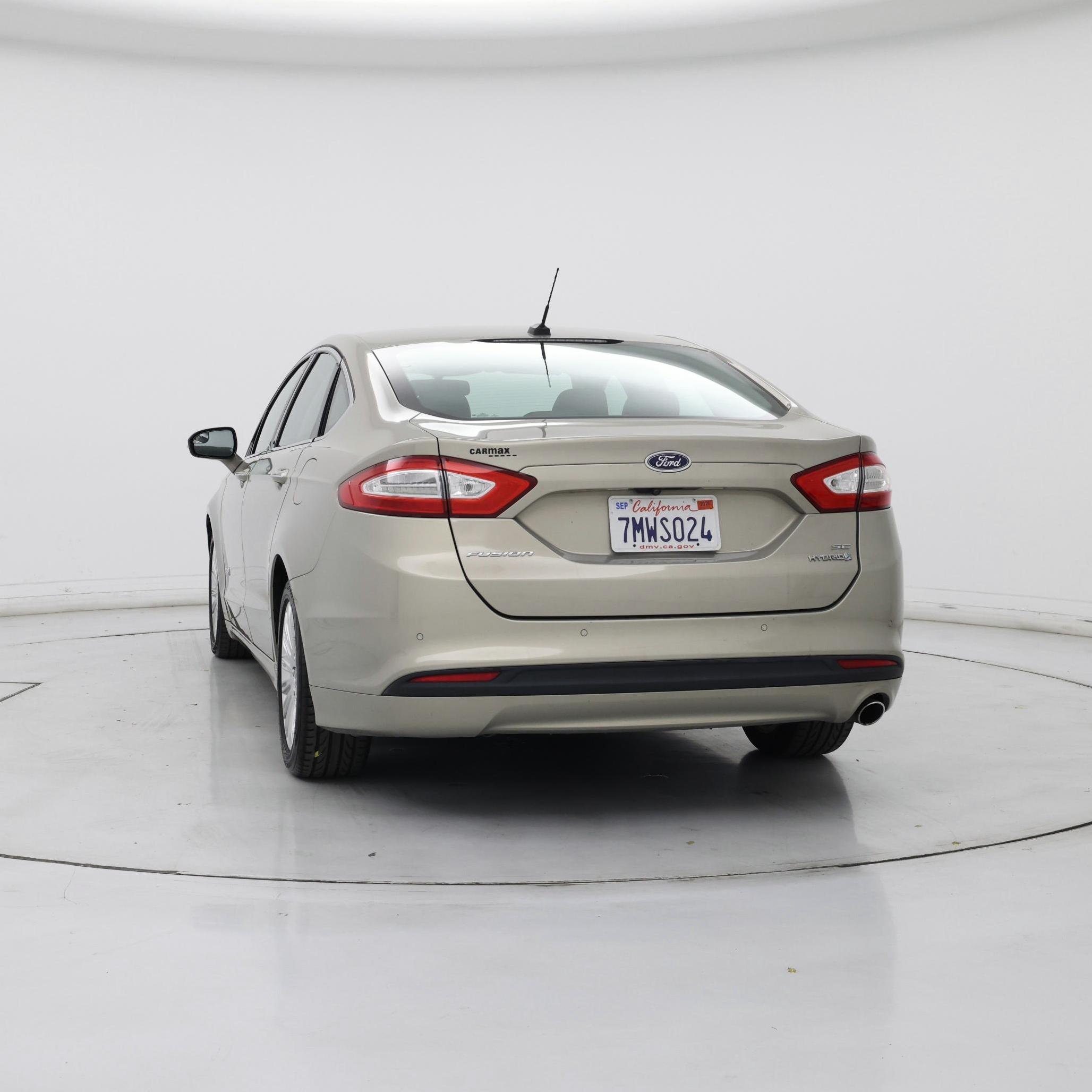 Thumbnail: 2016 Ford Fusion - 6