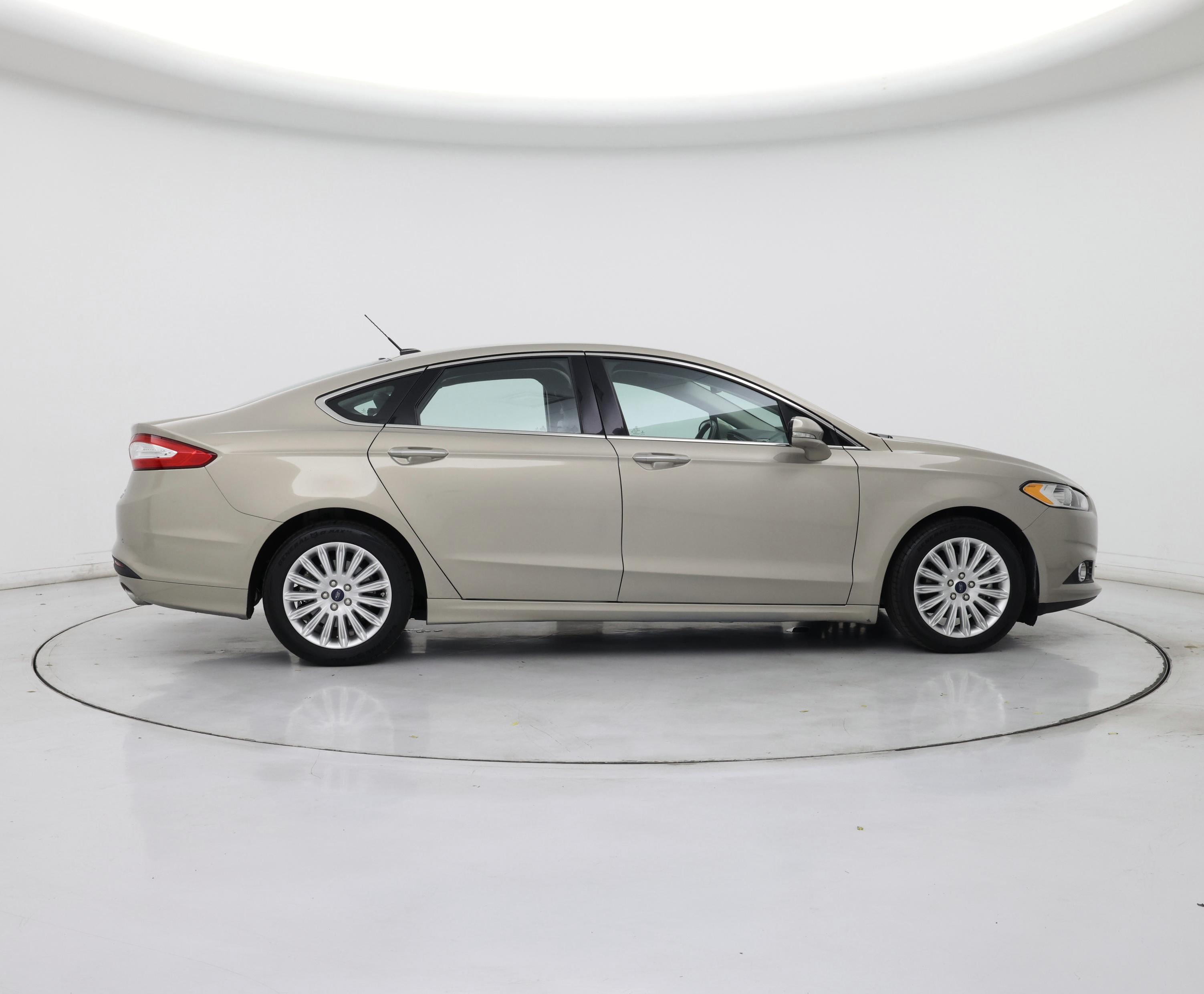Thumbnail: 2016 Ford Fusion - 7