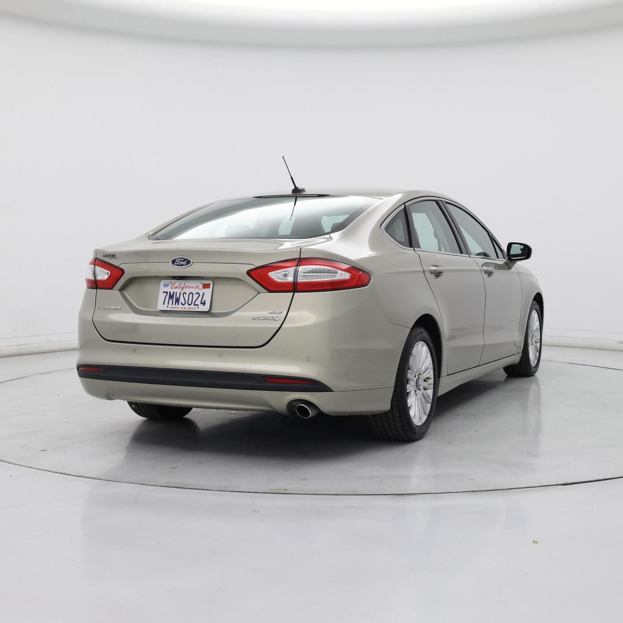 Thumbnail: 2016 Ford Fusion - 8