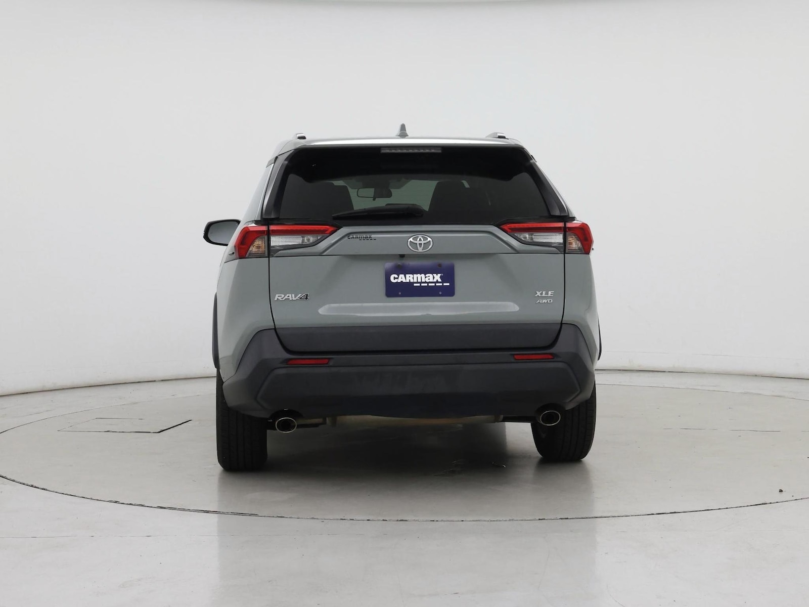 2022 Toyota RAV4 XLE - Photo 7