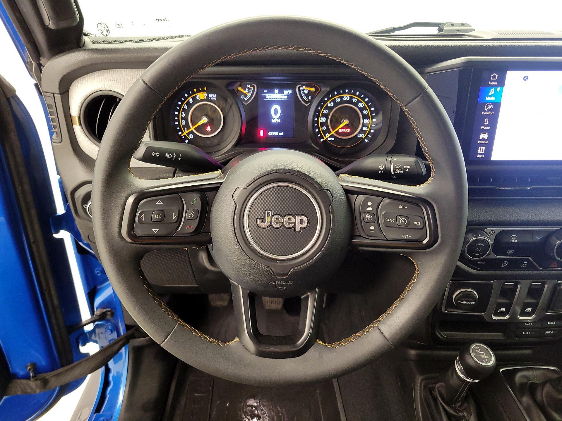 Thumbnail: 2024 Jeep Wrangler - 10