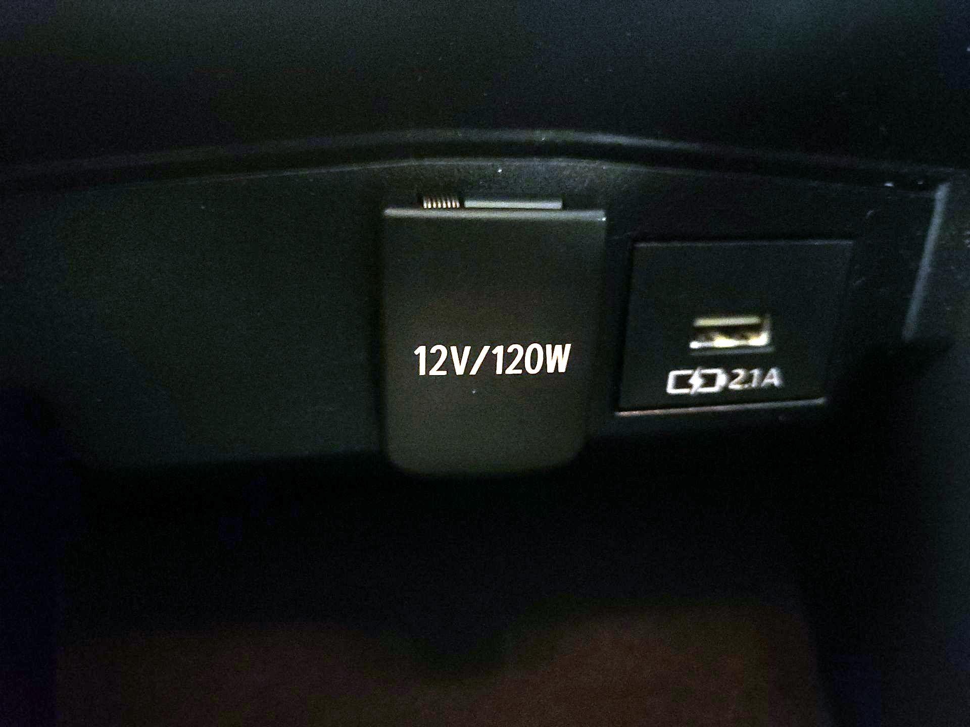 Thumbnail: 2020 Toyota Corolla - 18