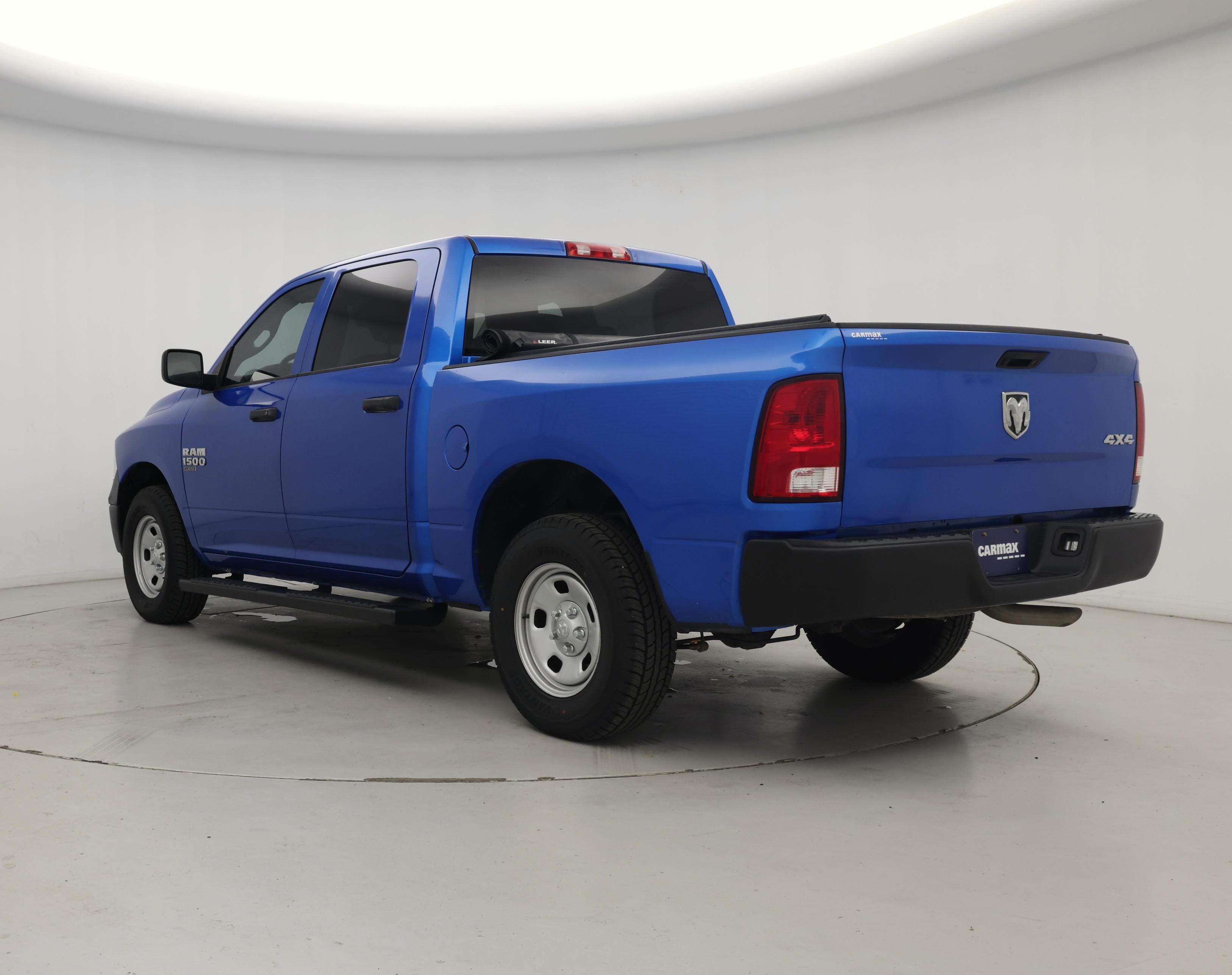 Thumbnail: 2021 RAM 1500 Classic - 2
