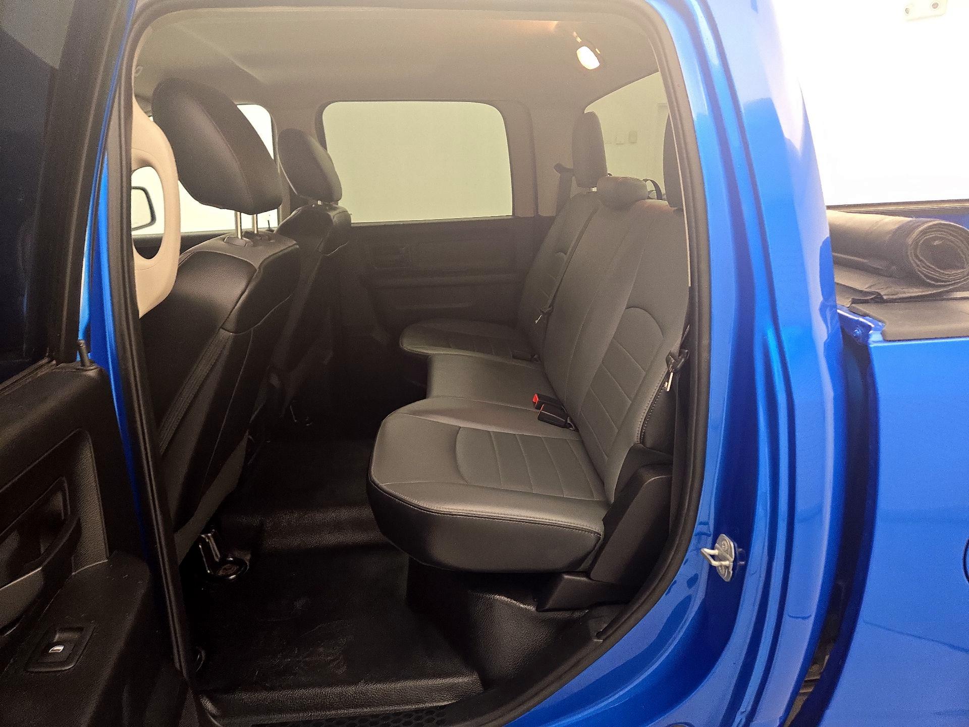 Thumbnail: 2021 RAM 1500 Classic - 19