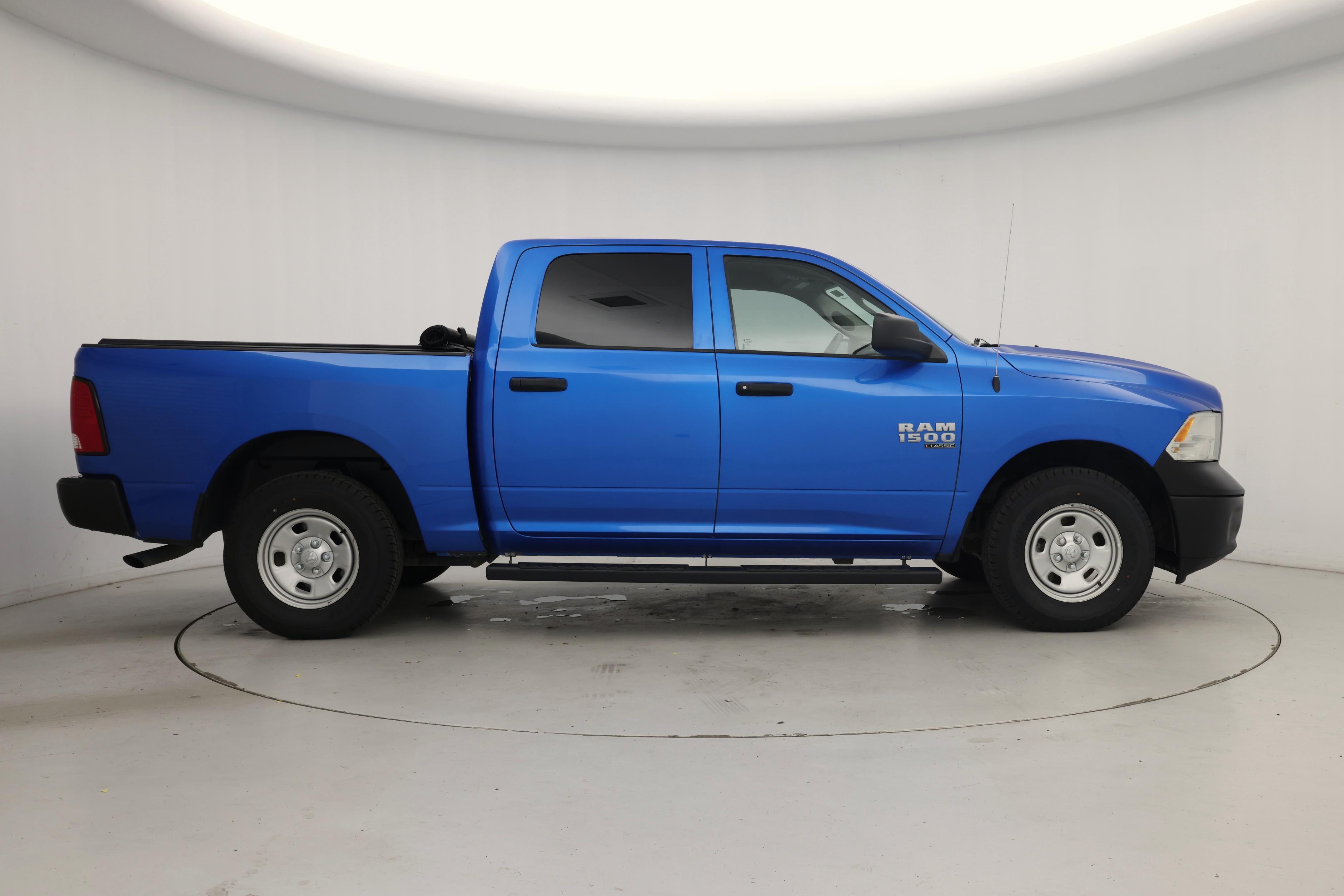 Thumbnail: 2021 RAM 1500 Classic - 7