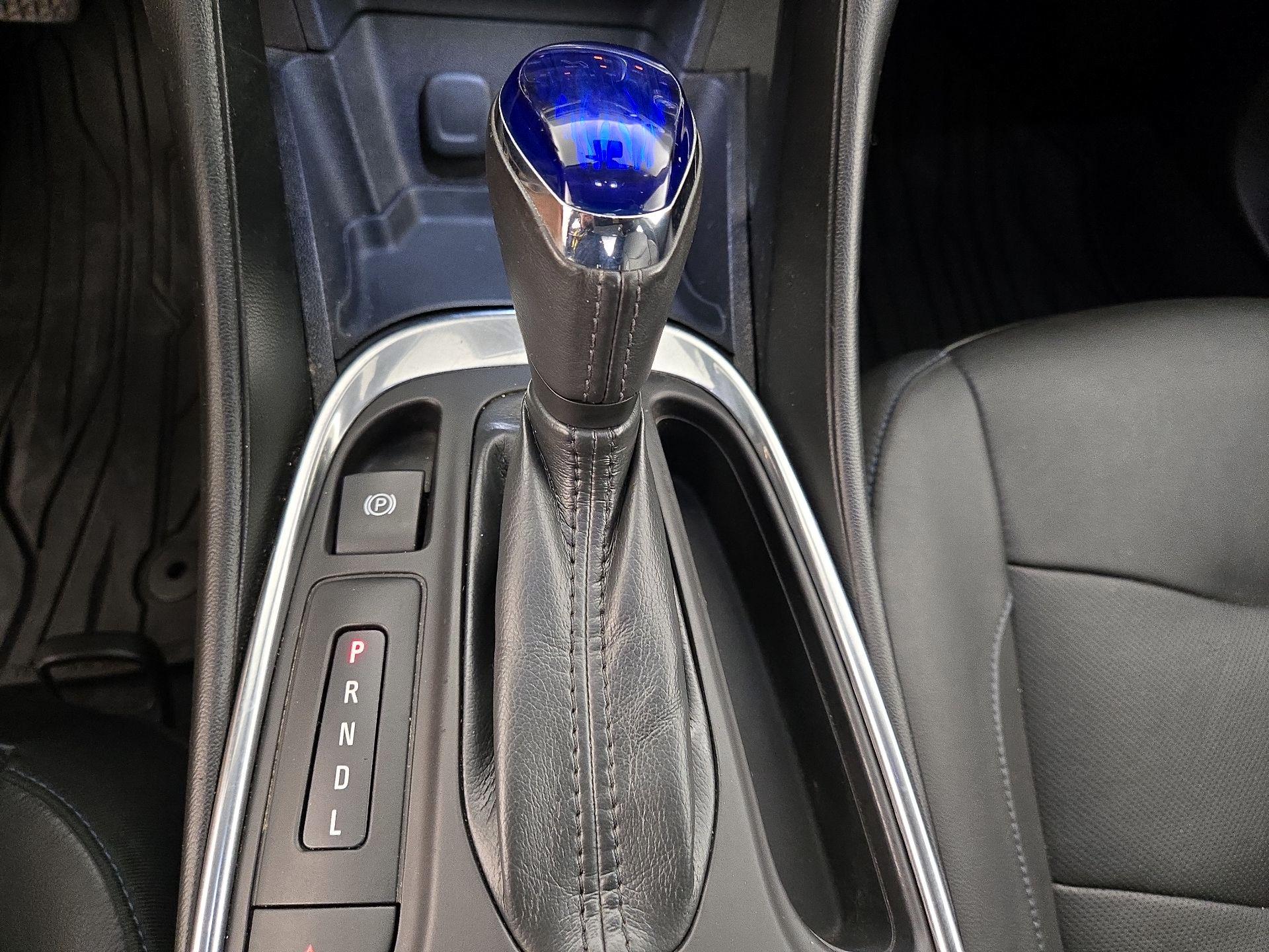 Thumbnail: 2017 Chevrolet Volt - 18