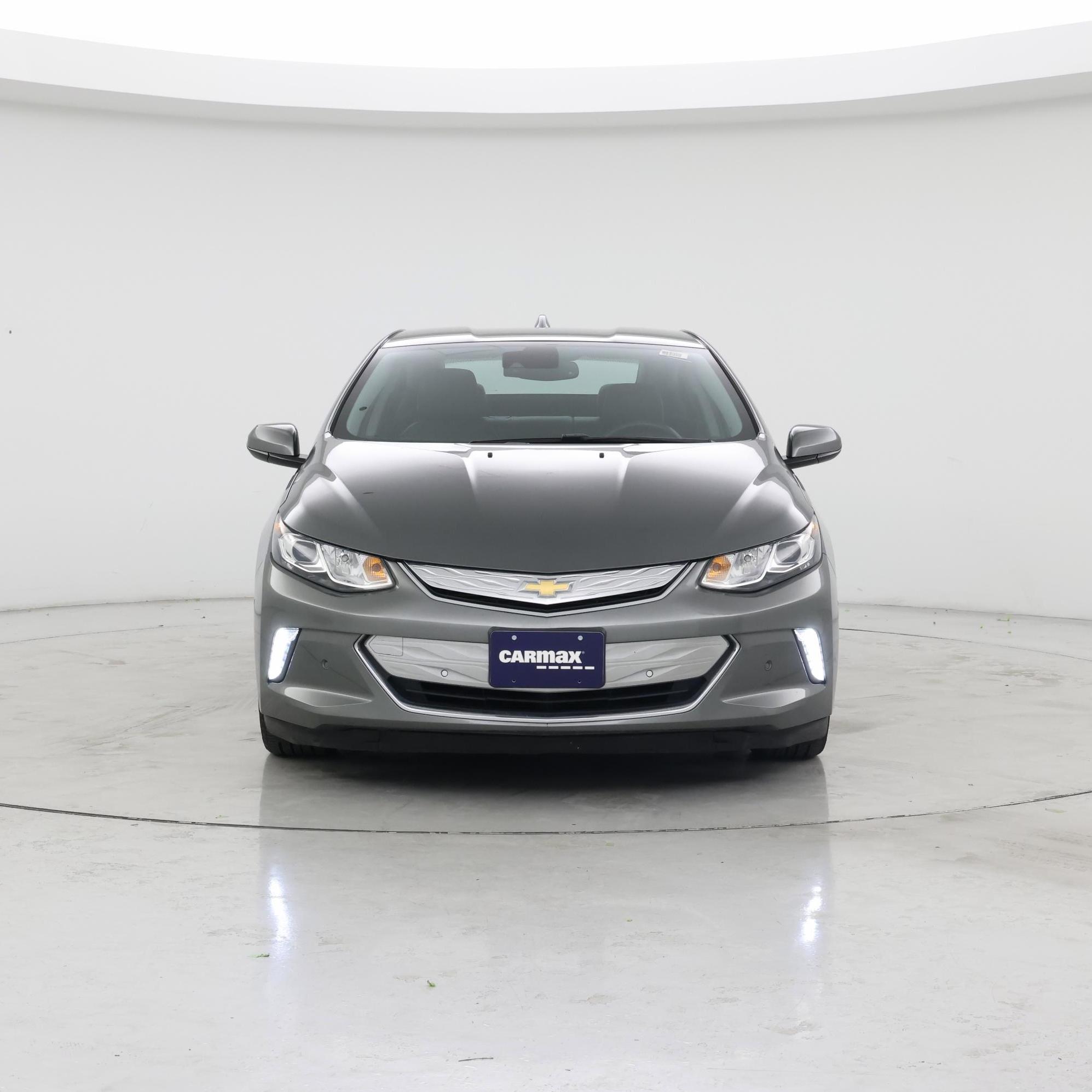 Thumbnail: 2017 Chevrolet Volt - 5