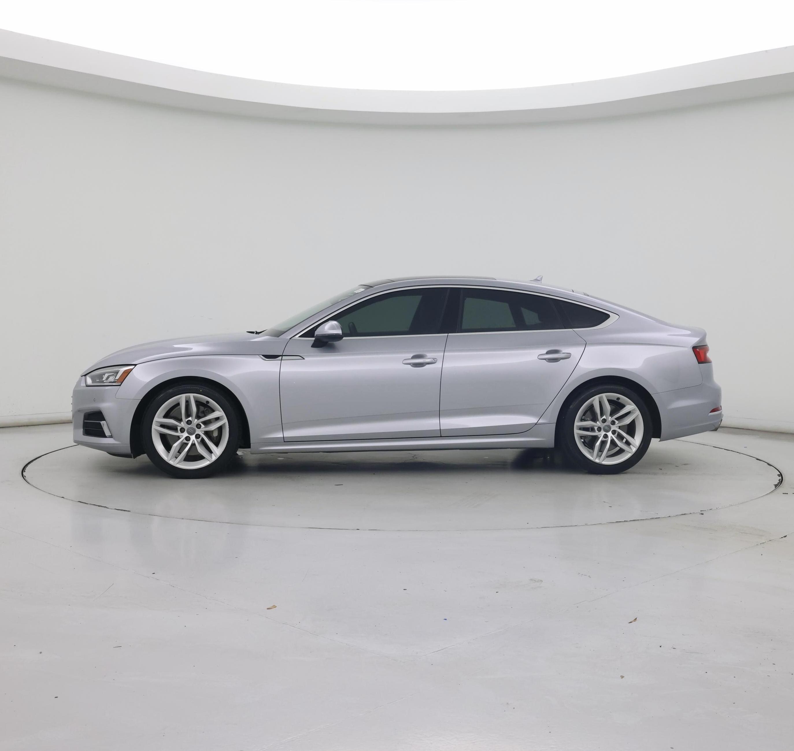 Thumbnail: 2019 Audi A5 - 3