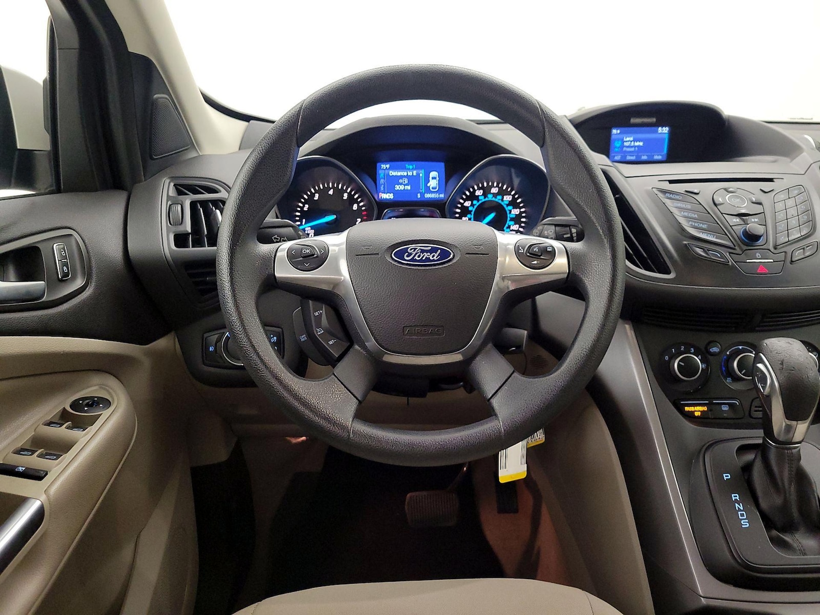 2015 Ford Escape SE - Photo 11