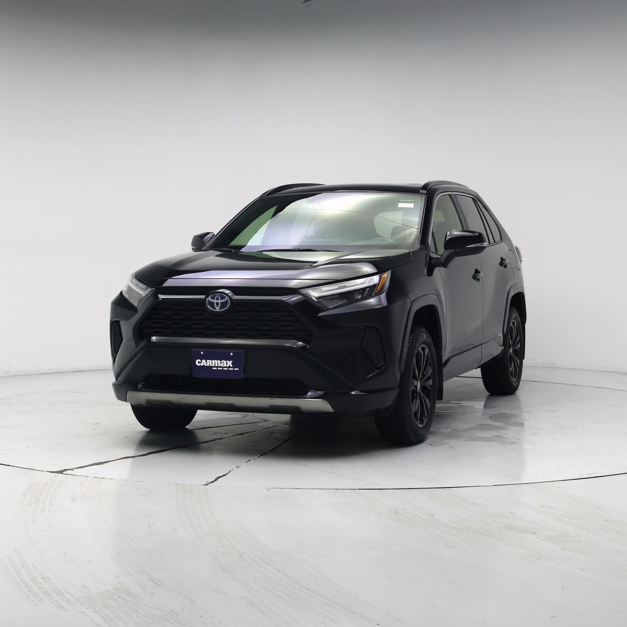 Thumbnail: 2022 Toyota RAV4 - 4
