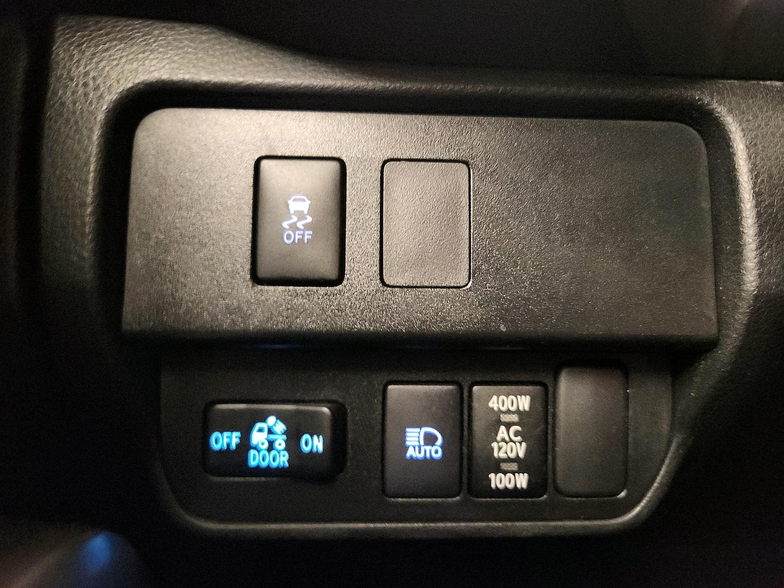 2022 Toyota Tacoma SR5 - Photo 14