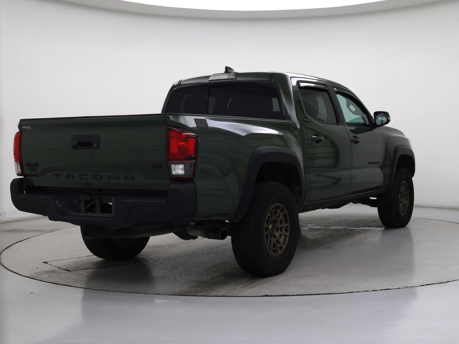 2022 Toyota Tacoma SR5 - Photo 9