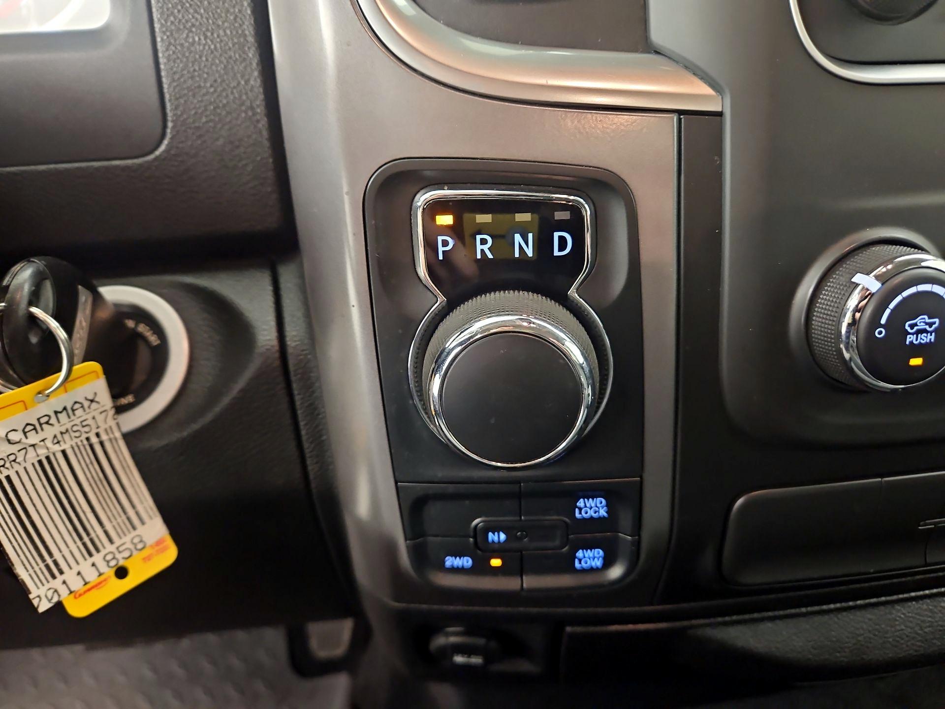 Thumbnail: 2021 RAM 1500 Classic - 17
