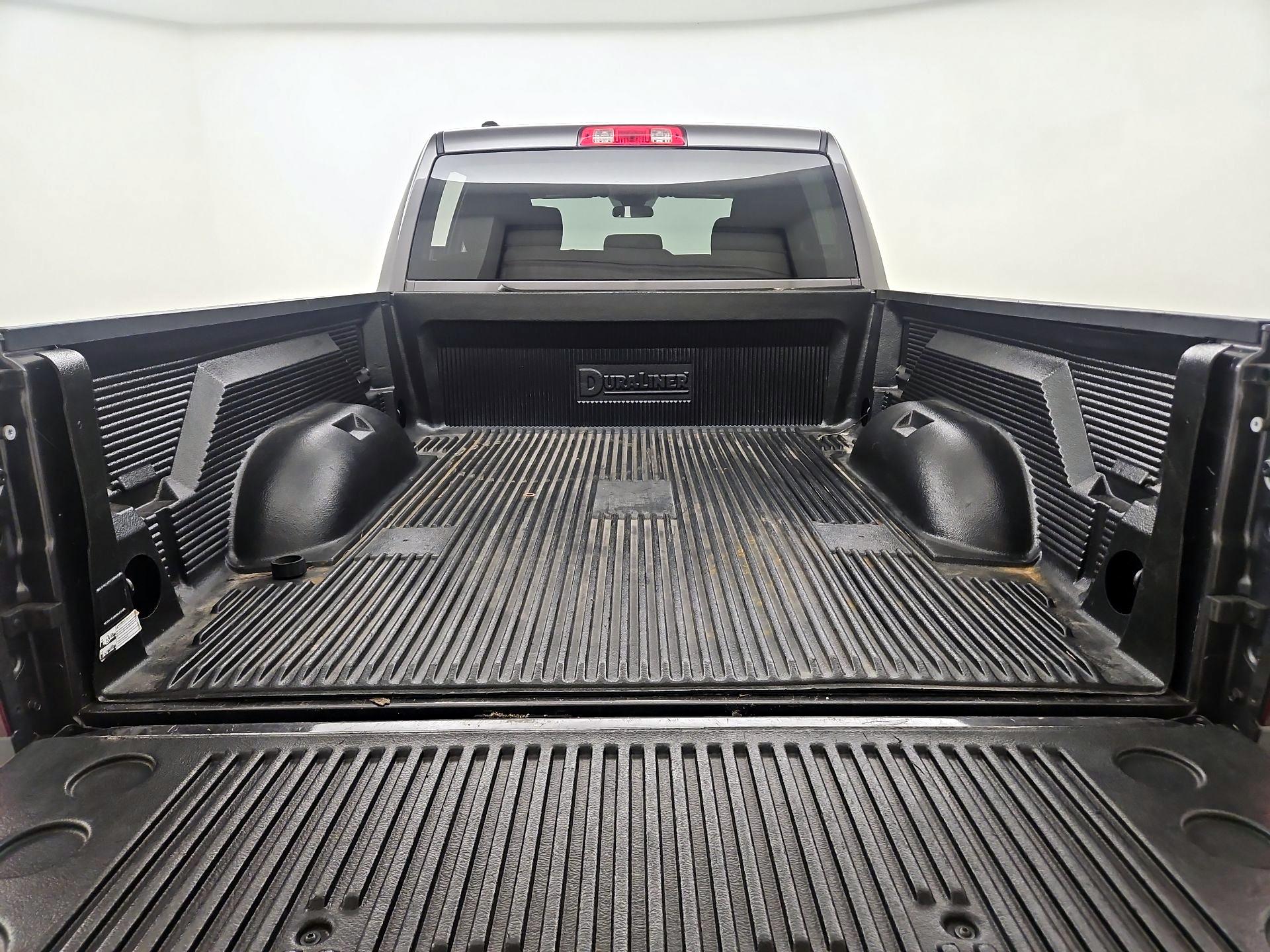 Thumbnail: 2021 RAM 1500 Classic - 20