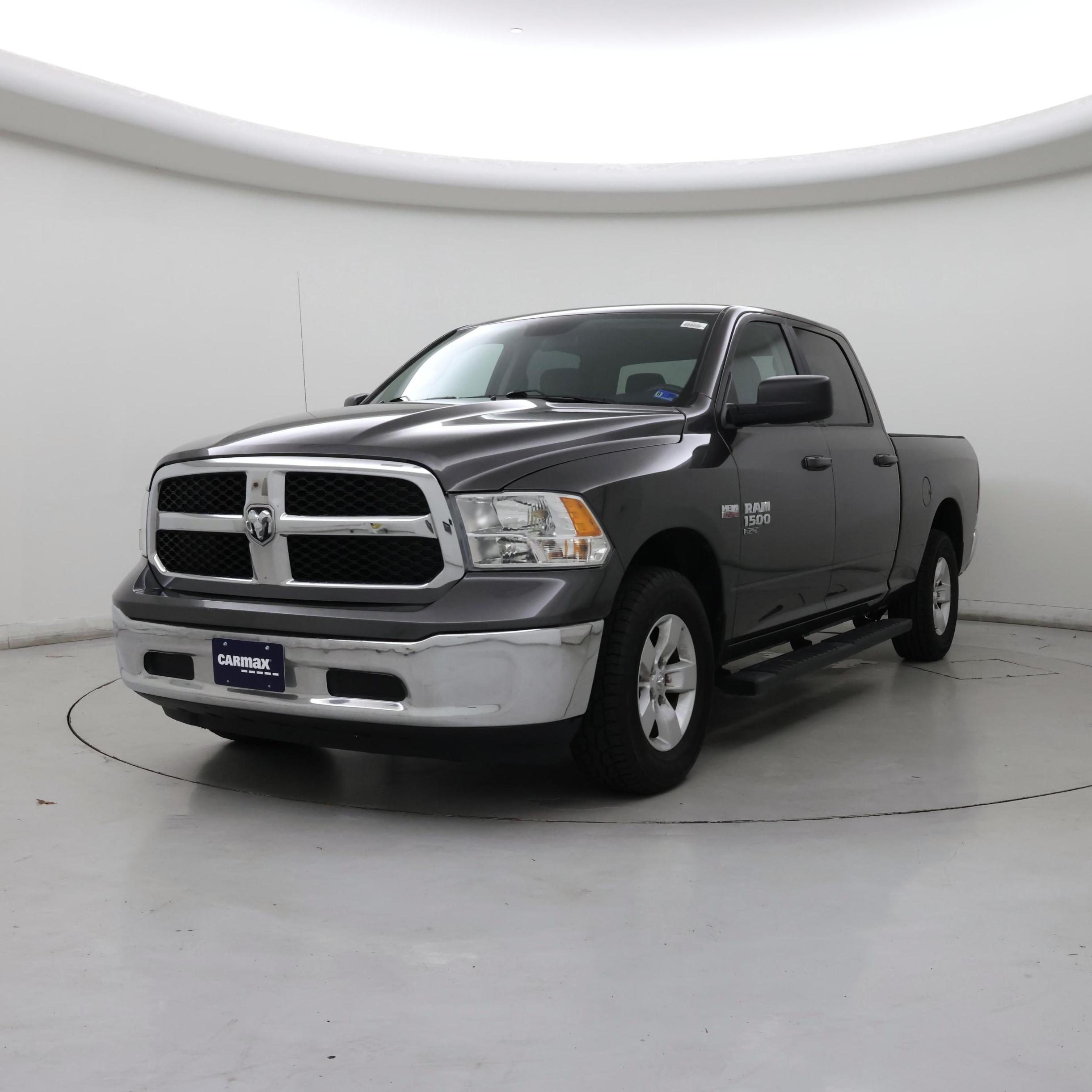 Thumbnail: 2021 RAM 1500 Classic - 4