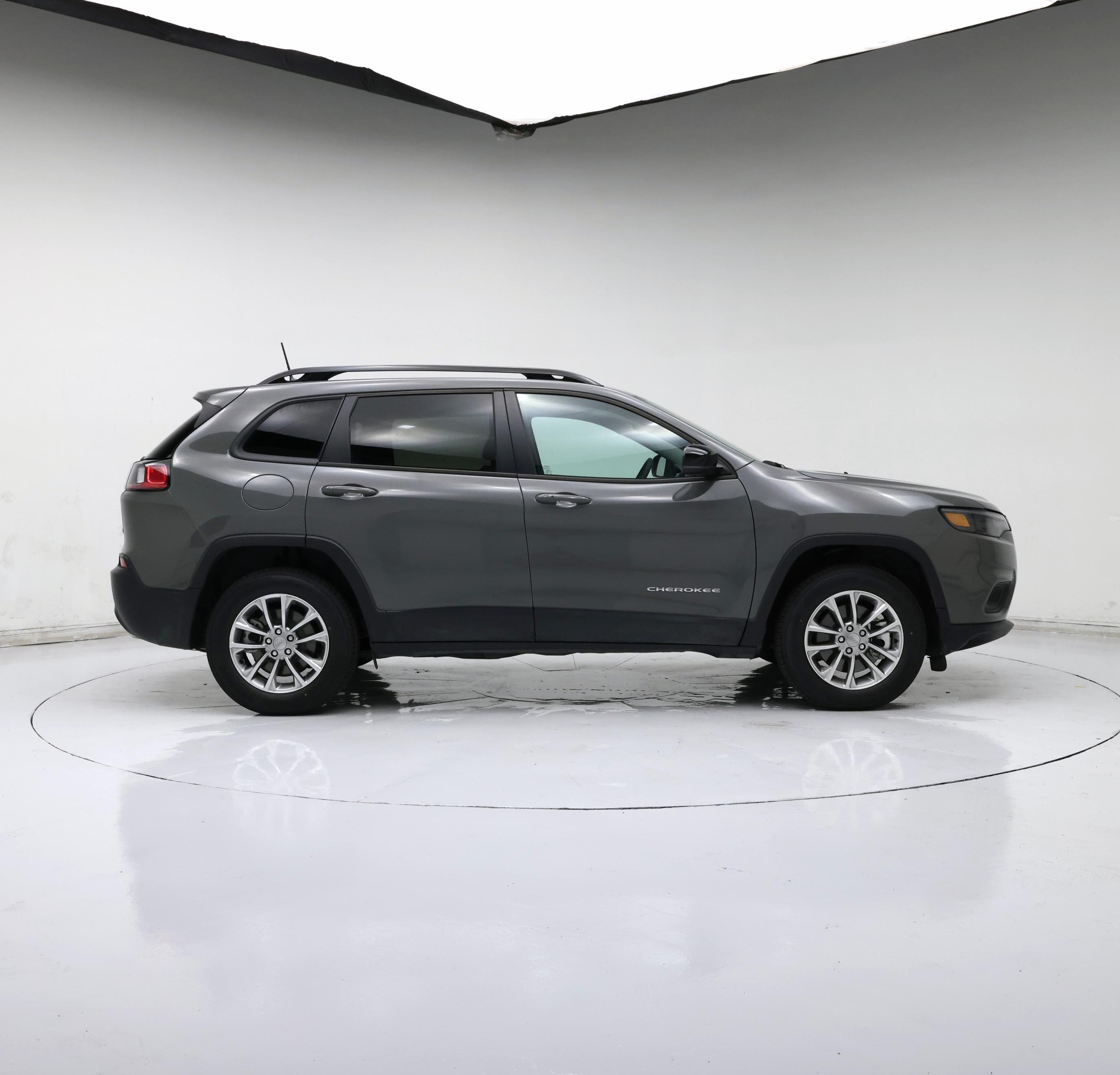 Thumbnail: 2022 Jeep Cherokee - 7