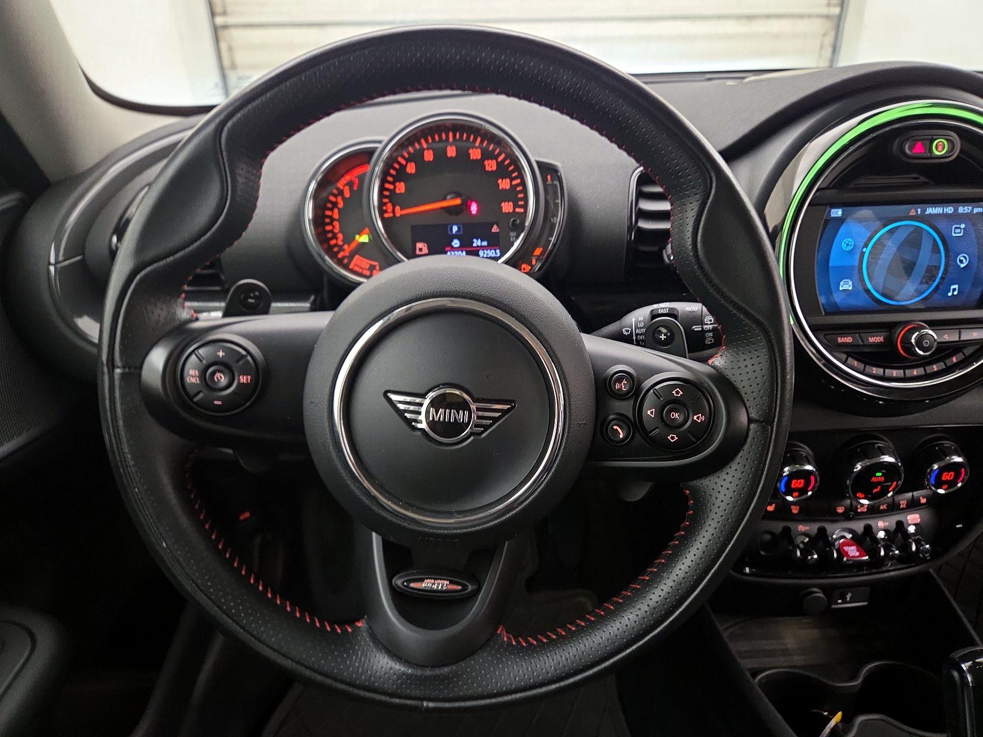 Thumbnail: 2020 MINI Cooper Clubman - 10
