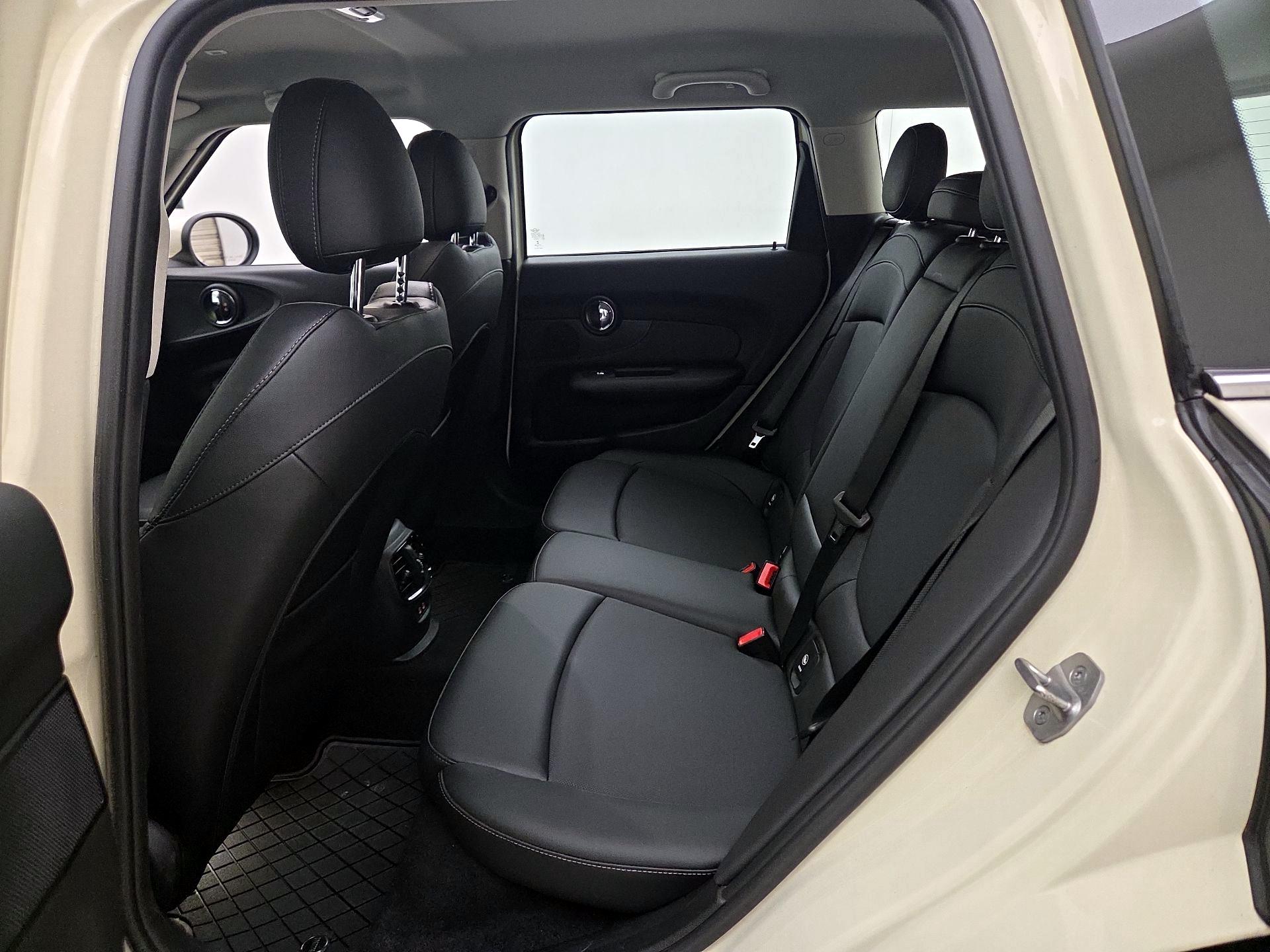 Thumbnail: 2020 MINI Cooper Clubman - 19