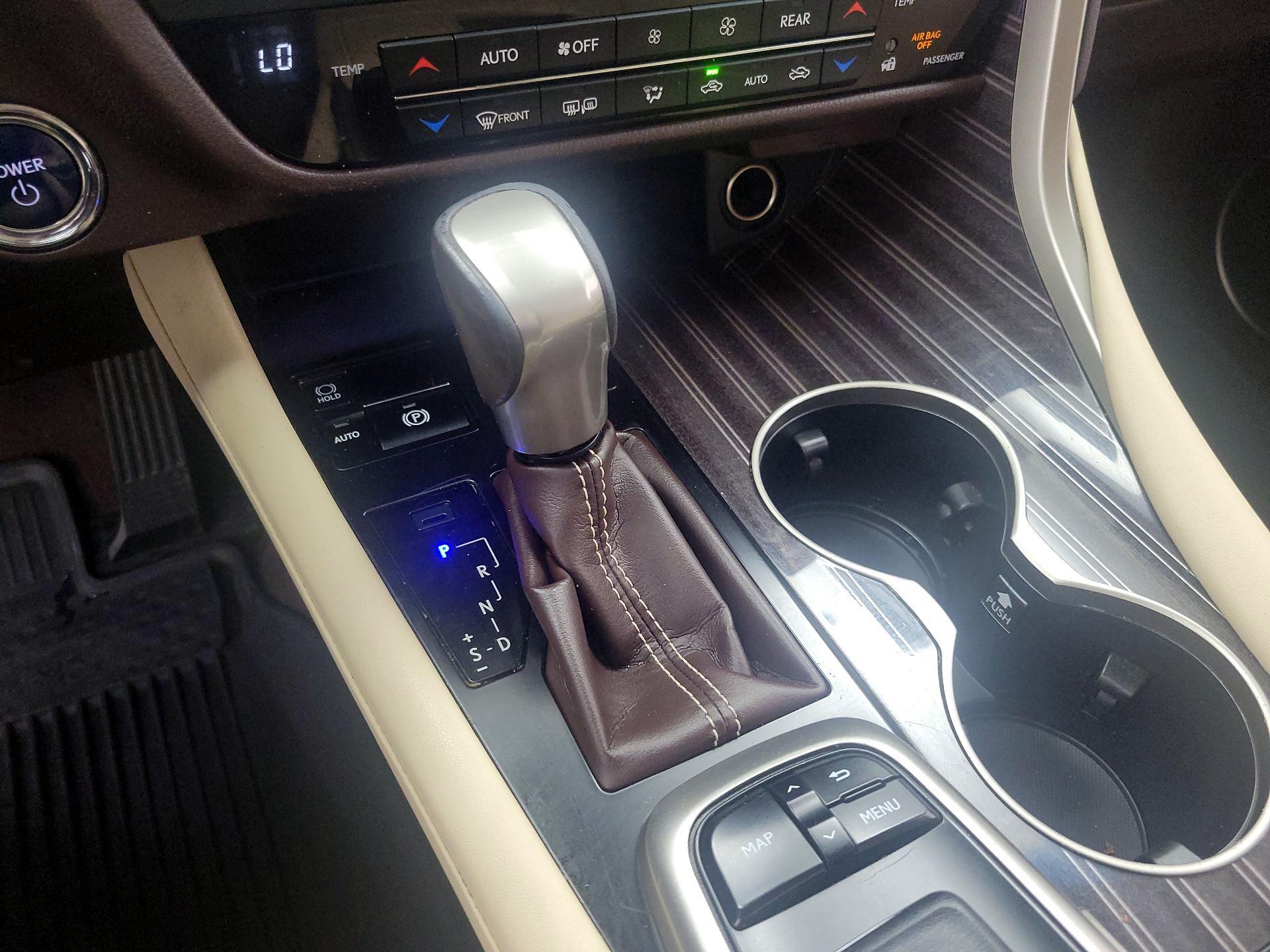 Thumbnail: 2019 Lexus RX - 18