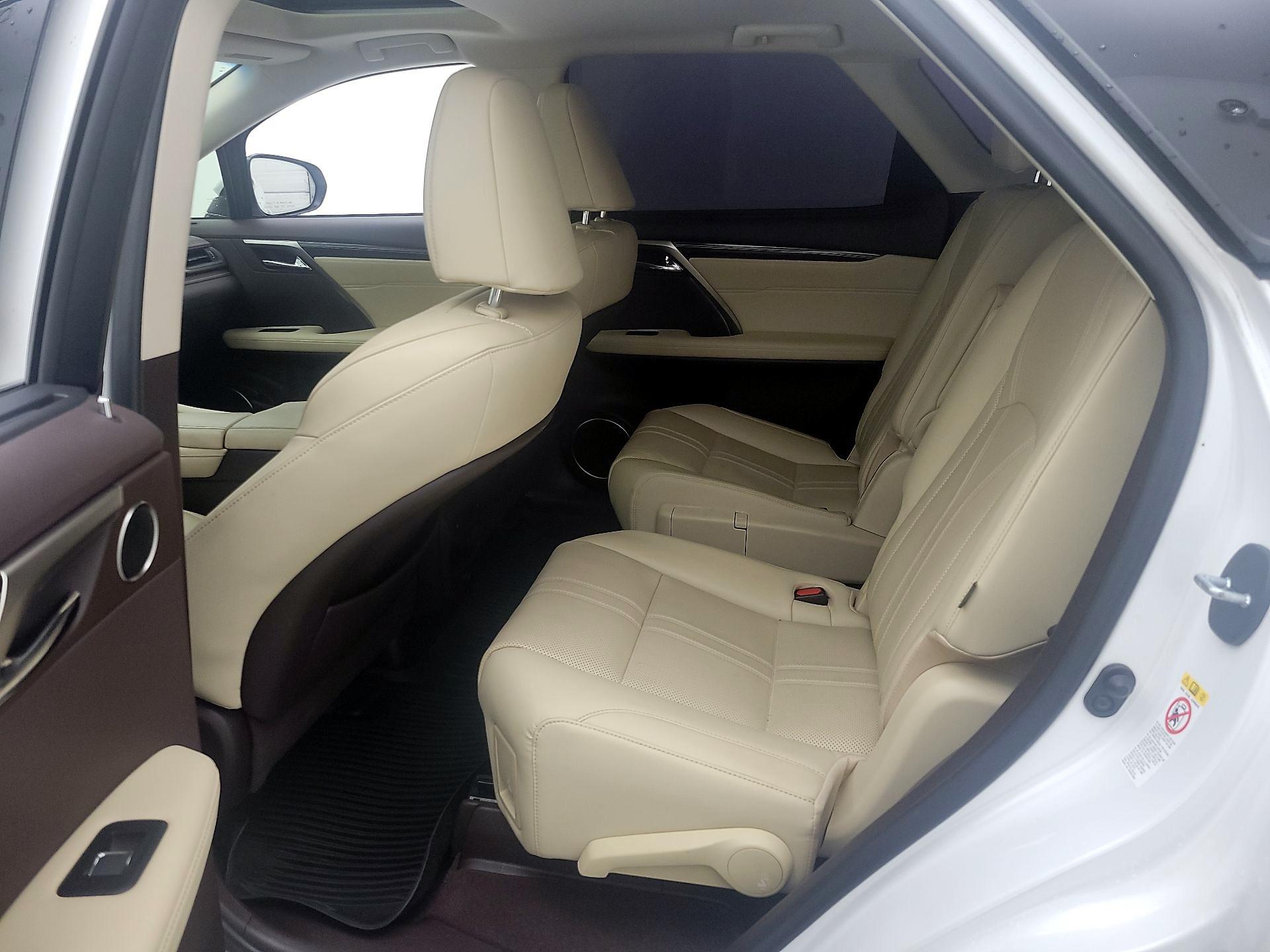 Thumbnail: 2019 Lexus RX - 20