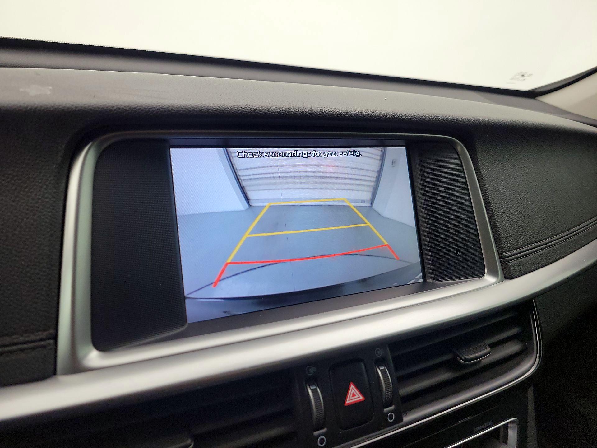 Thumbnail: 2019 Kia Optima - 14