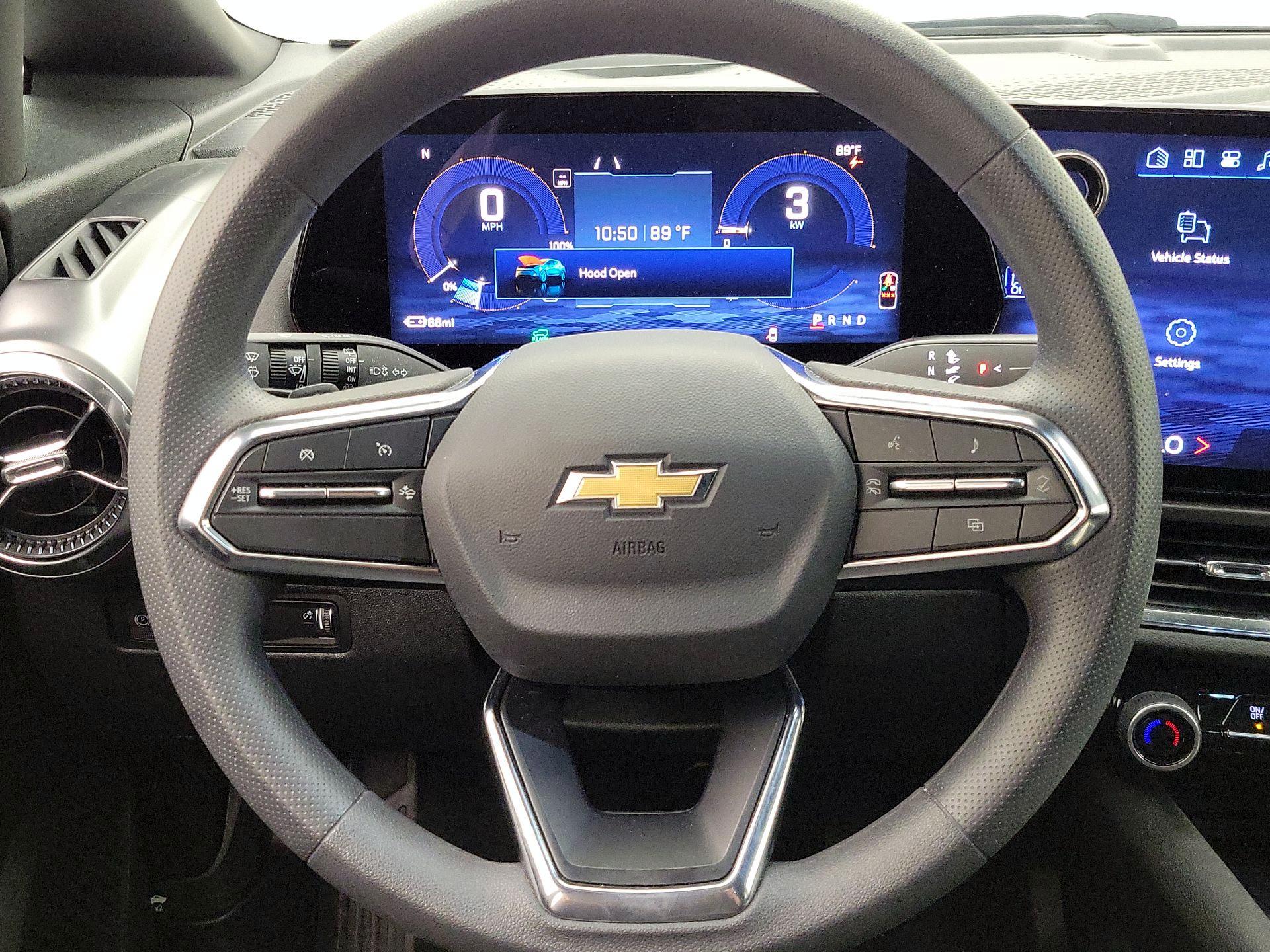 Thumbnail: 2026 Chevrolet Equinox - 10