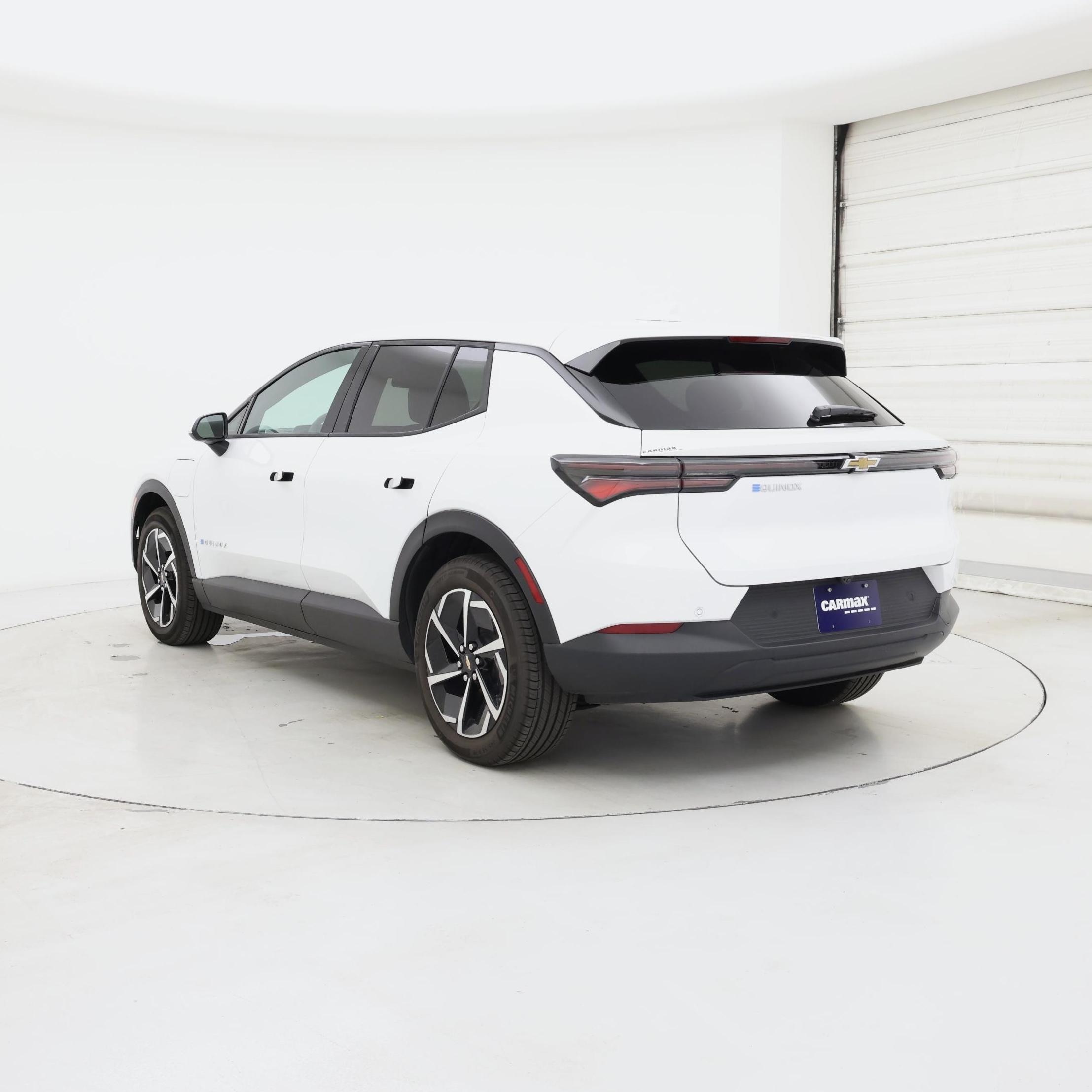 Thumbnail: 2026 Chevrolet Equinox - 2