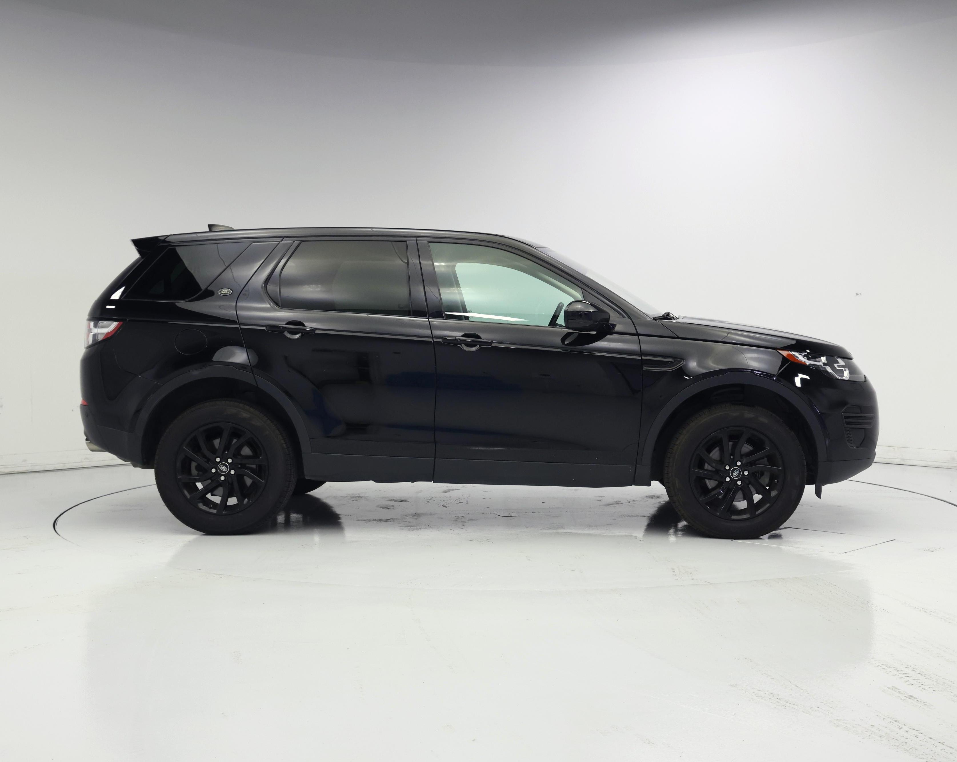 Thumbnail: 2018 Land Rover Discovery Sport - 7