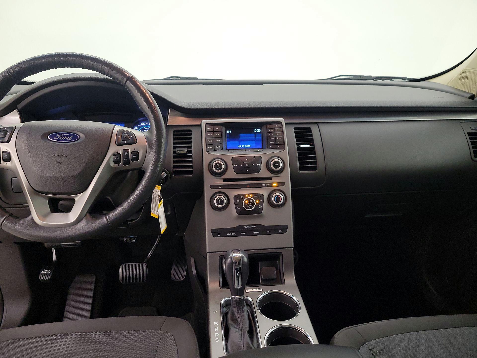 Thumbnail: 2019 Ford Flex - 9