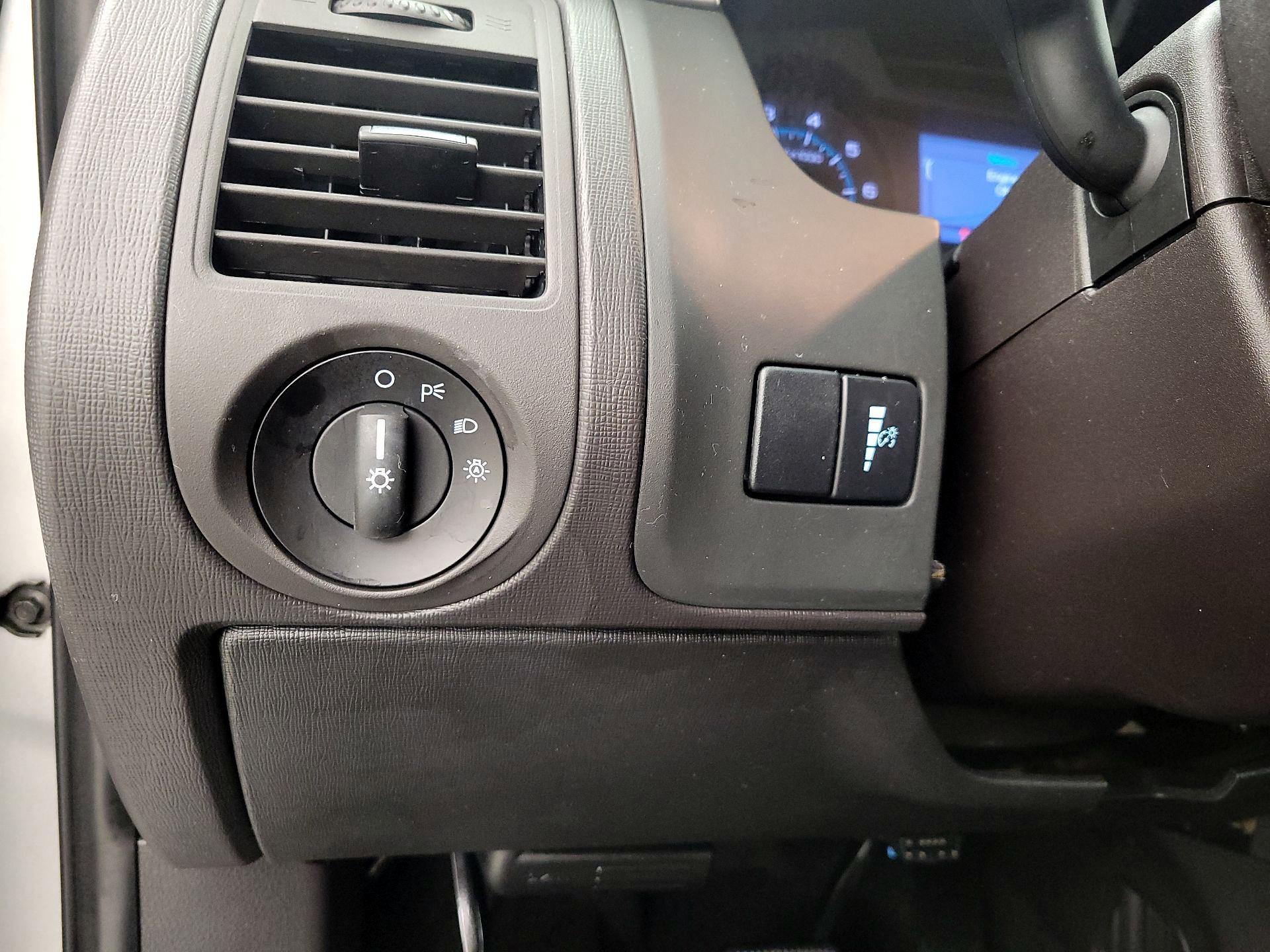 Thumbnail: 2019 Ford Flex - 13