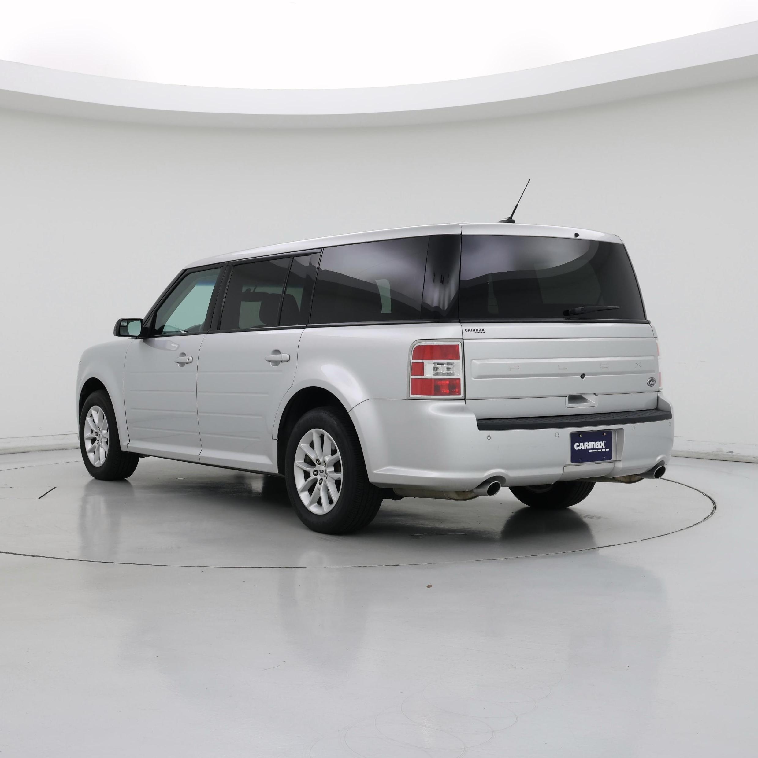 Thumbnail: 2019 Ford Flex - 2