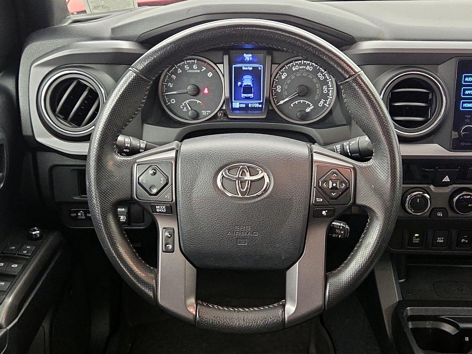 2017 Toyota Tacoma TRD Off Road - Photo 11