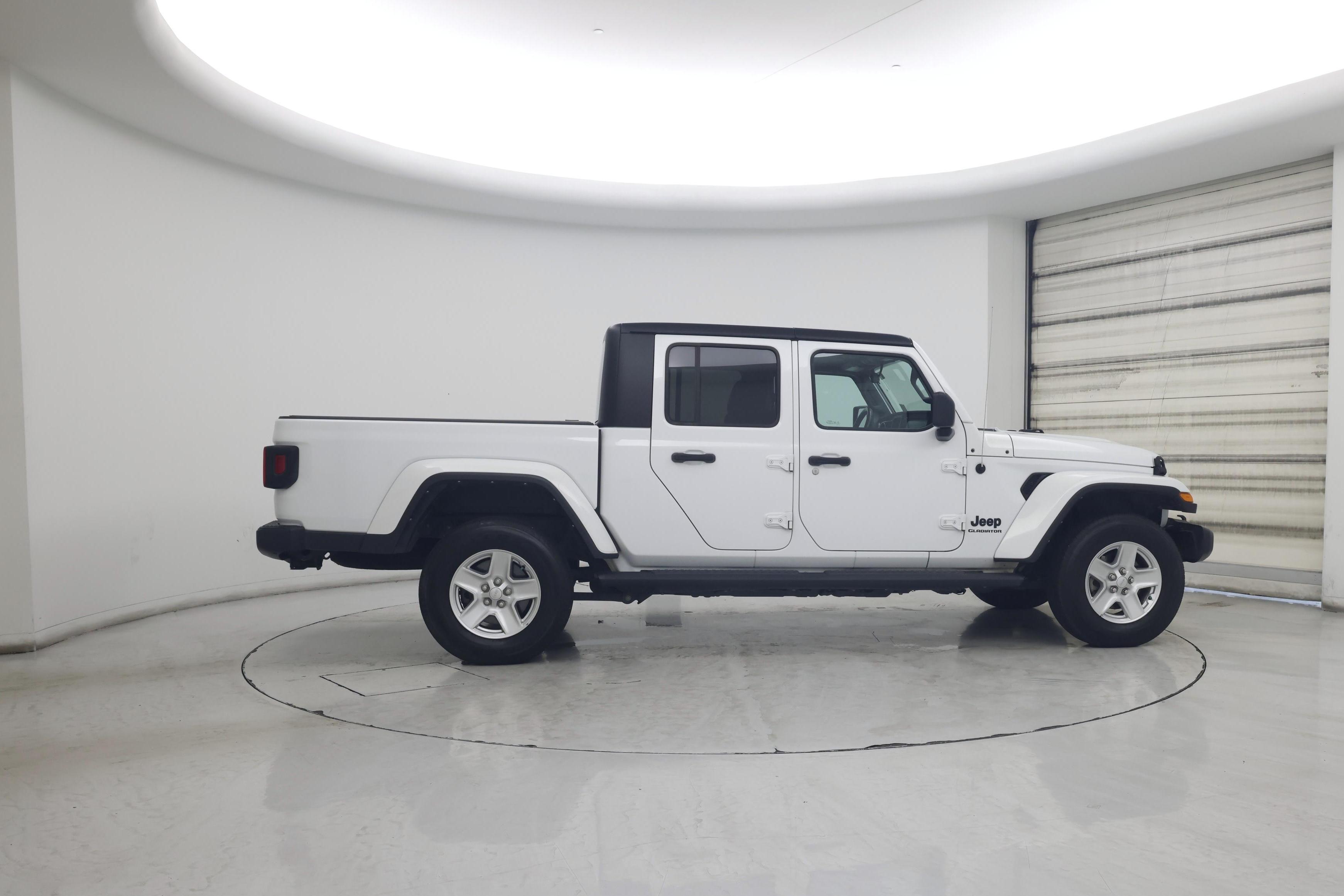 Thumbnail: 2022 Jeep Gladiator - 7