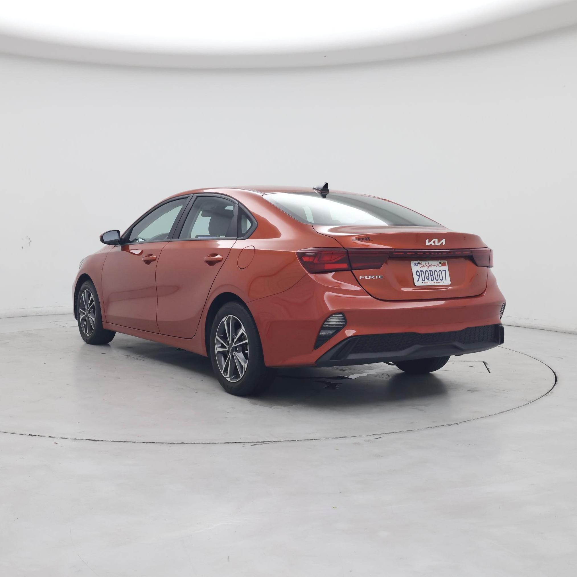 Thumbnail: 2023 Kia Forte - 2