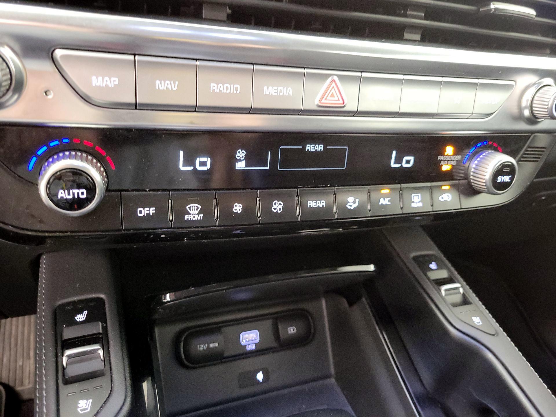 Thumbnail: 2022 Kia Telluride - 17