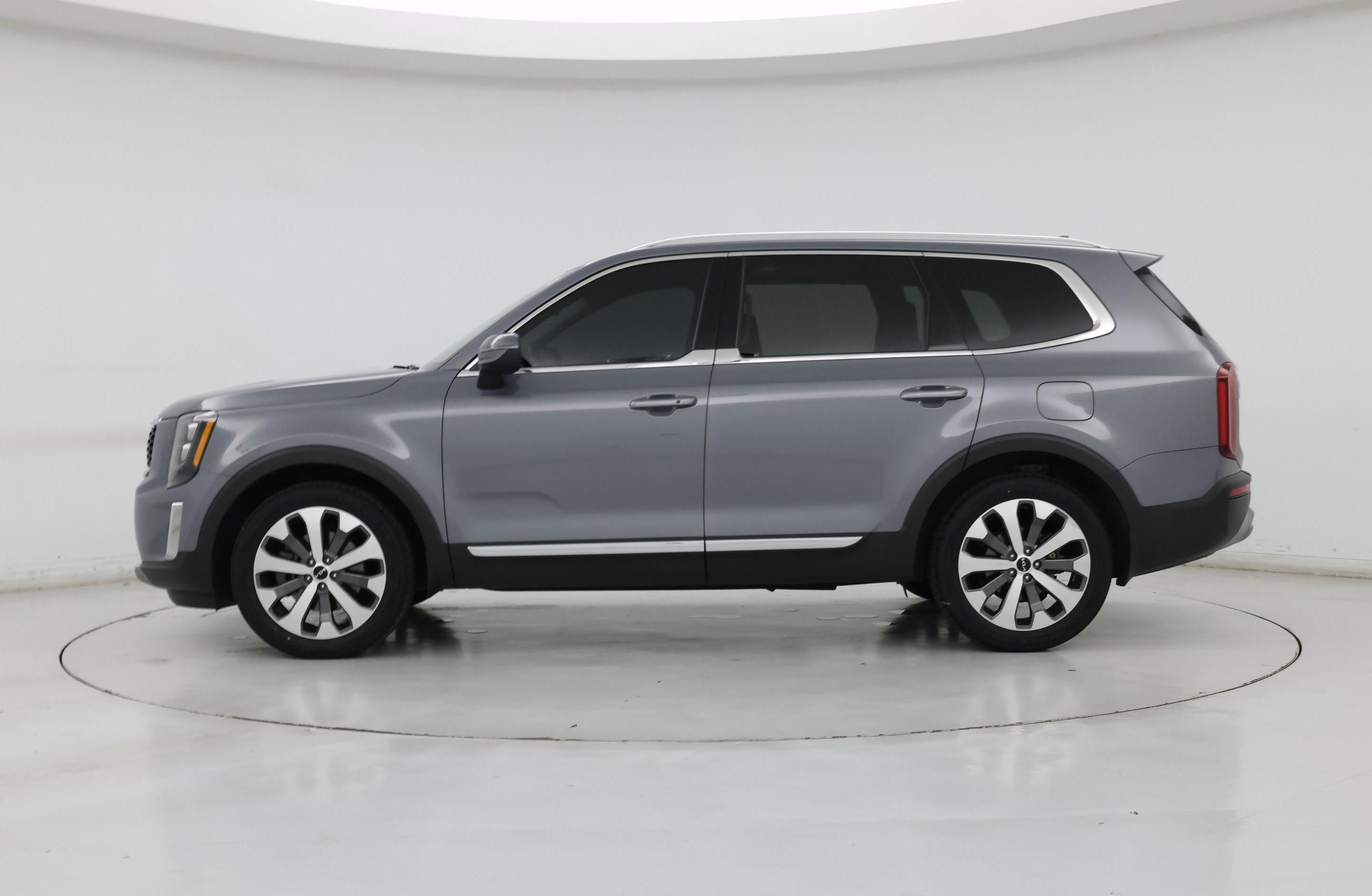 Thumbnail: 2022 Kia Telluride - 3